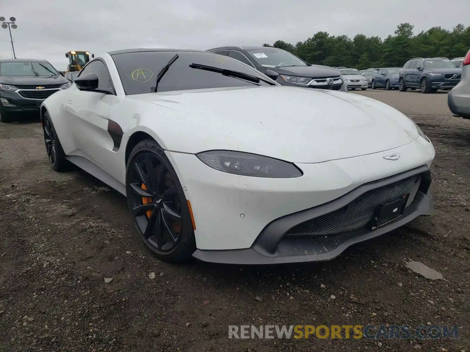 1 Photograph of a damaged car SCFSMGAW7KGN02654 ASTON MARTIN ALL MODELS 2019