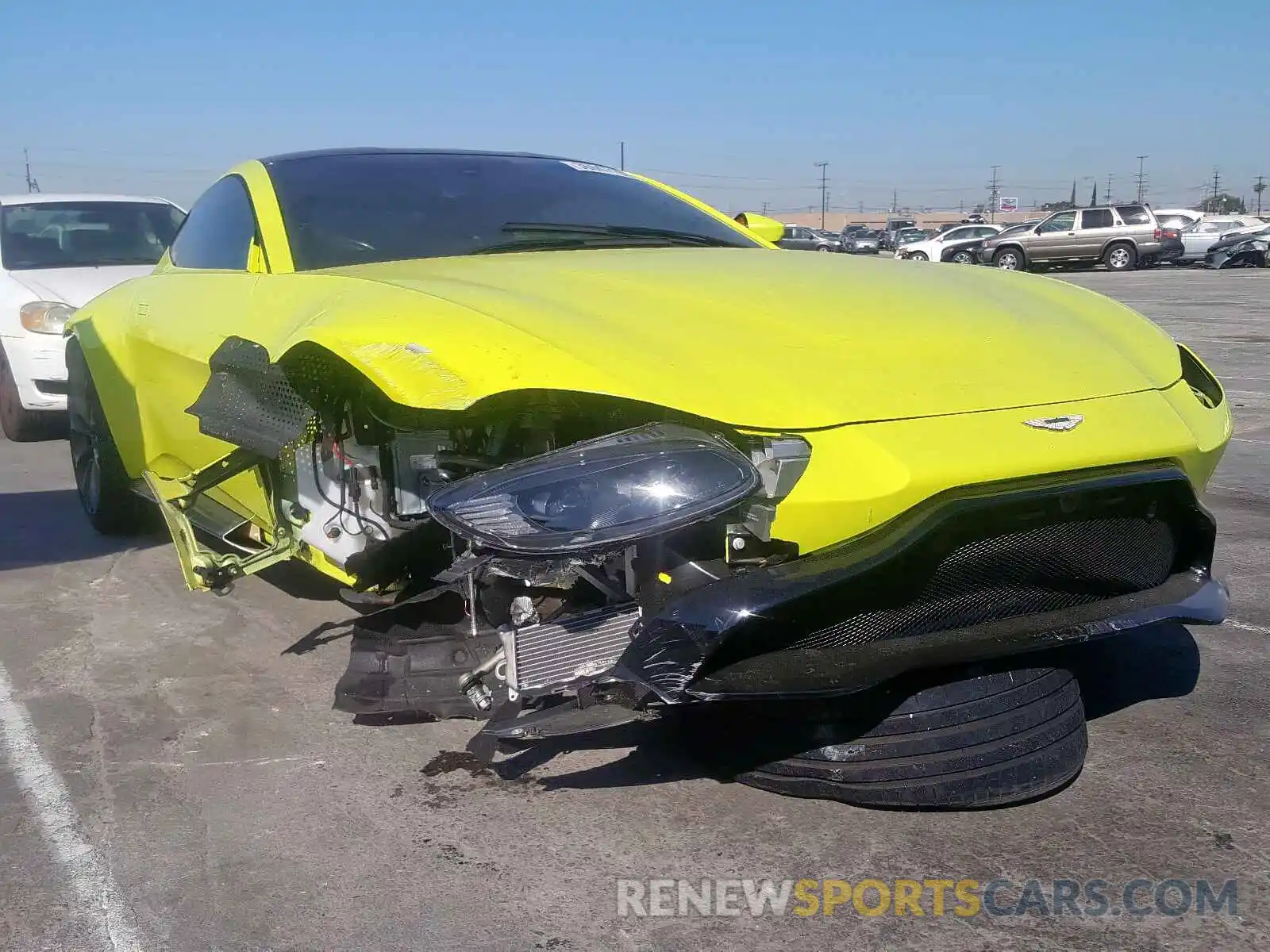 1 Photograph of a damaged car SCFSMGAW8KGN01383 ASTON MARTIN ALL MODELS 2019