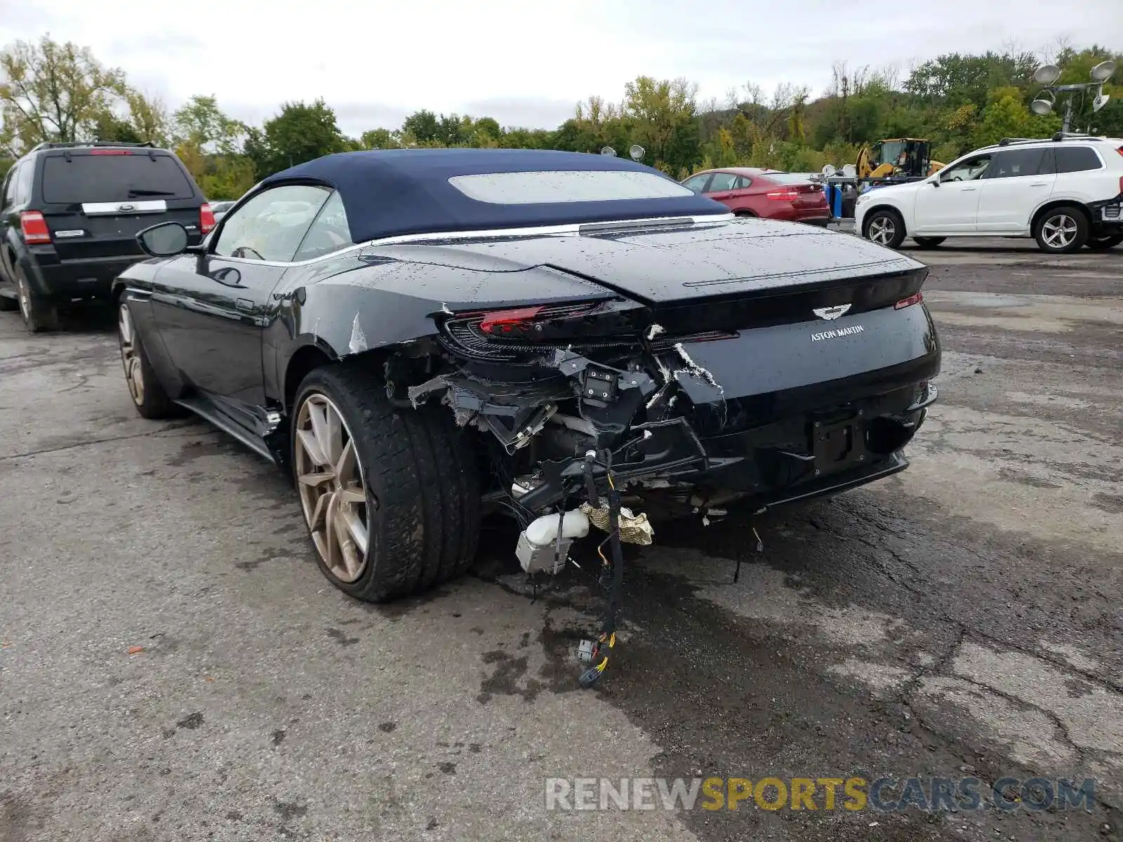 3 Photograph of a damaged car SCFRMFCW8MGM10218 ASTON MARTIN ALL MODELS 2021