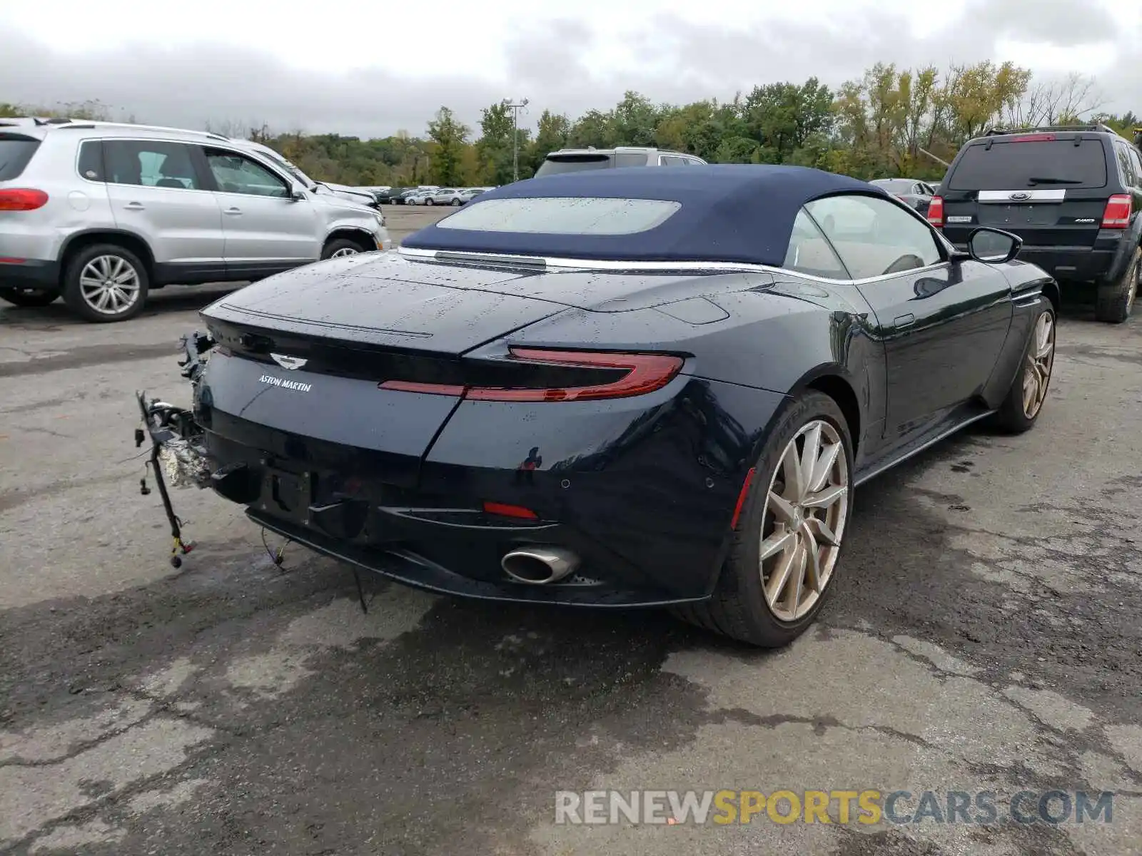 4 Photograph of a damaged car SCFRMFCW8MGM10218 ASTON MARTIN ALL MODELS 2021