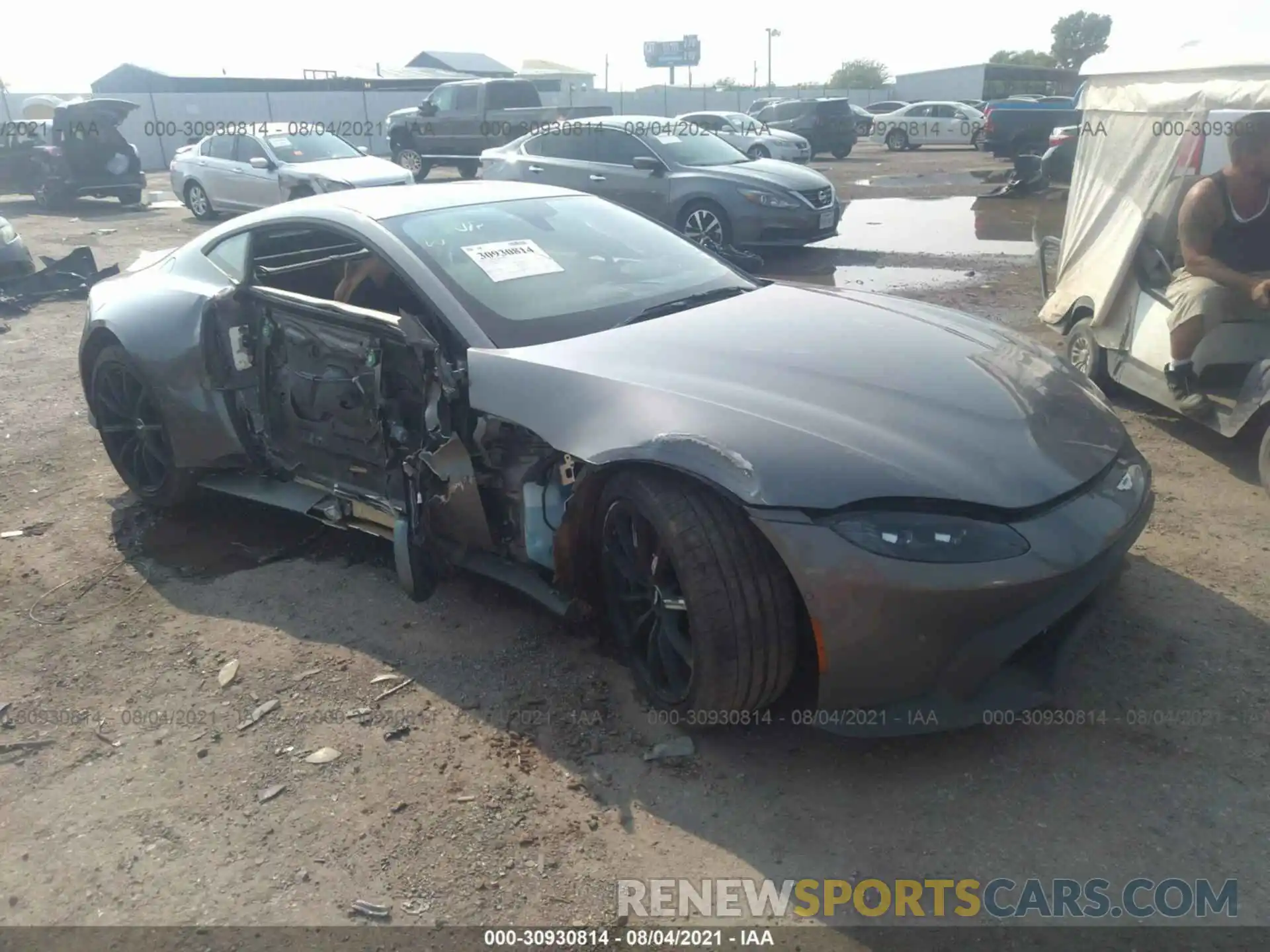 1 Photograph of a damaged car SCFSMGAW0LGN03792 ASTON MARTIN VANTAGE 2020