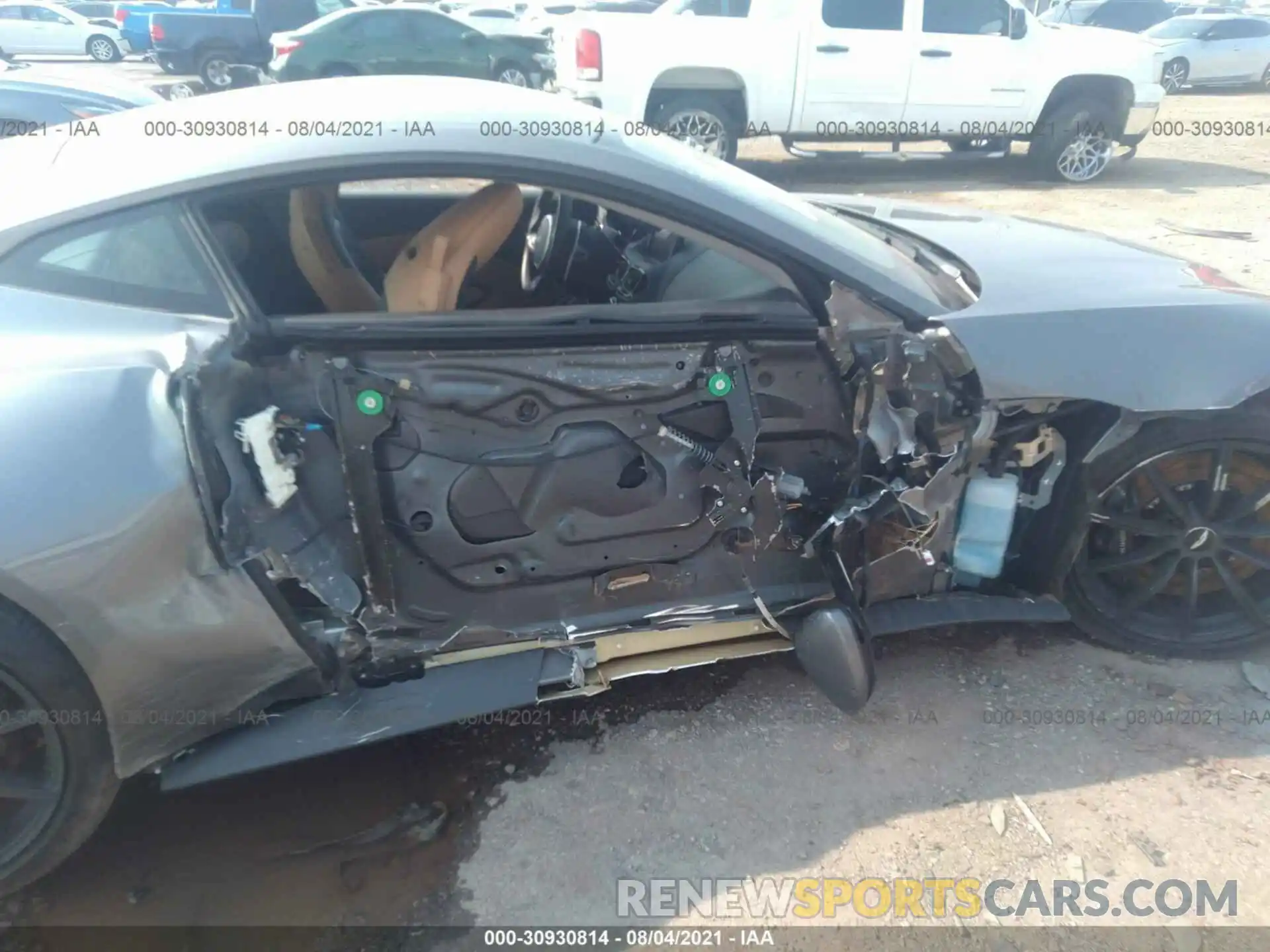 6 Photograph of a damaged car SCFSMGAW0LGN03792 ASTON MARTIN VANTAGE 2020