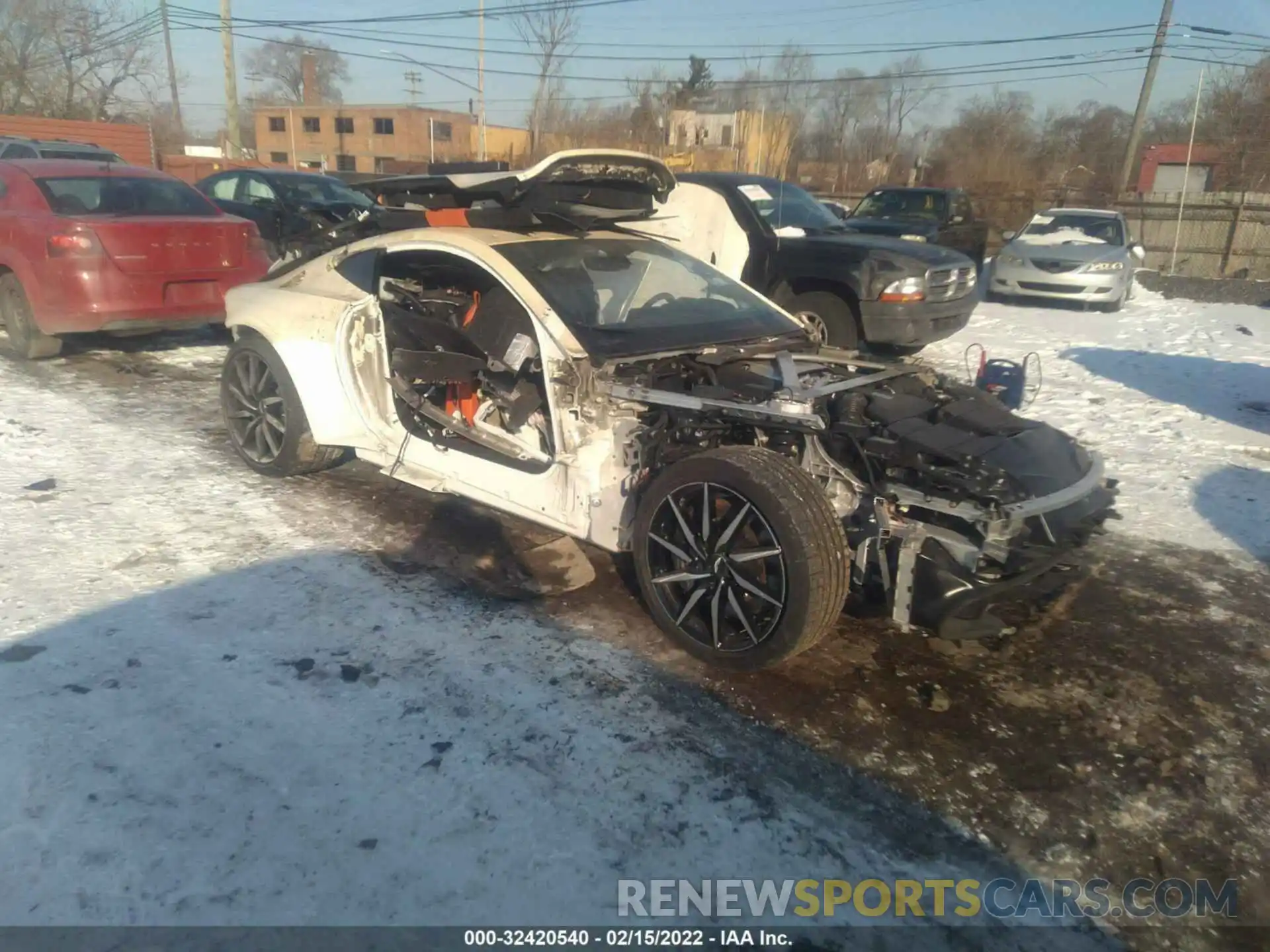 1 Photograph of a damaged car SCFSMGAW0LGN03842 ASTON MARTIN VANTAGE 2020