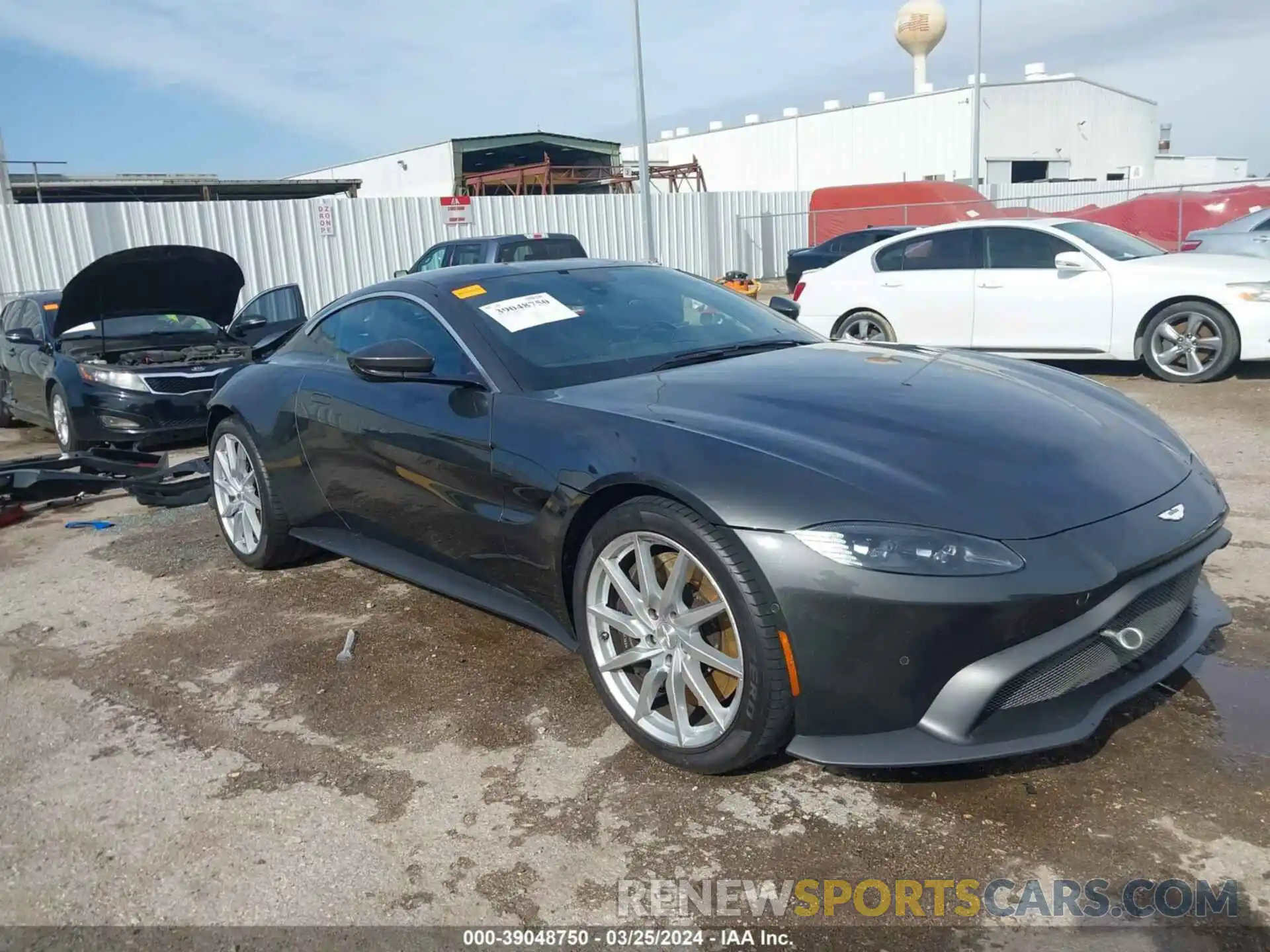 1 Photograph of a damaged car SCFSMGAW4LGN03018 ASTON MARTIN VANTAGE 2020