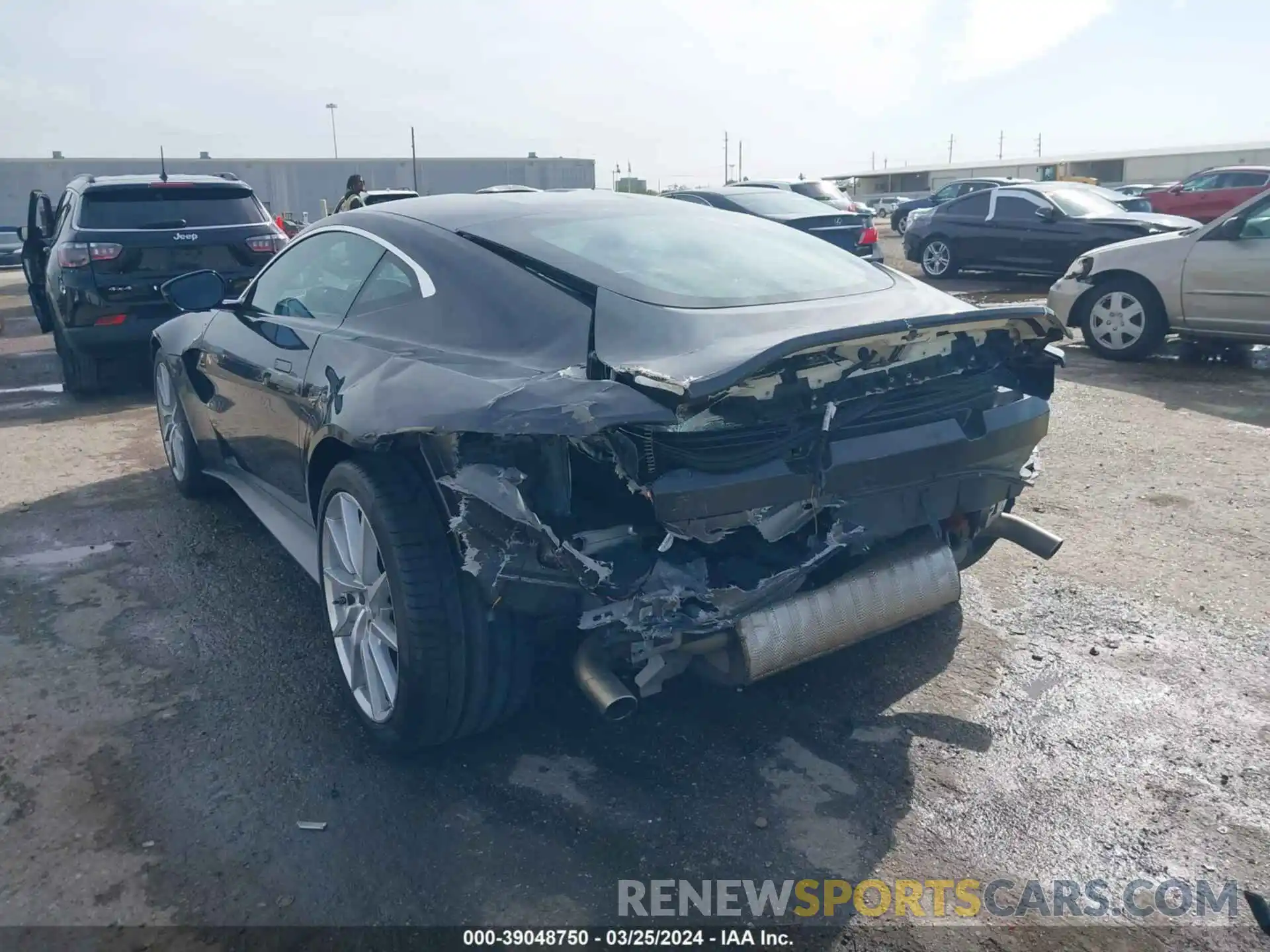 6 Photograph of a damaged car SCFSMGAW4LGN03018 ASTON MARTIN VANTAGE 2020