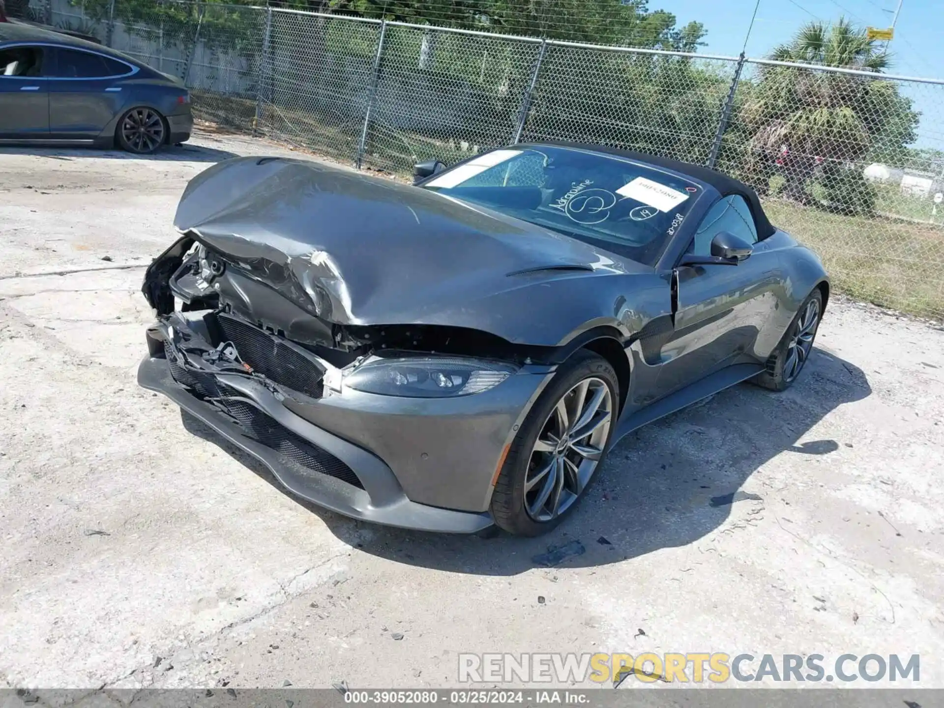 2 Photograph of a damaged car SCFSMGBW1MGP05265 ASTON MARTIN VANTAGE 2021