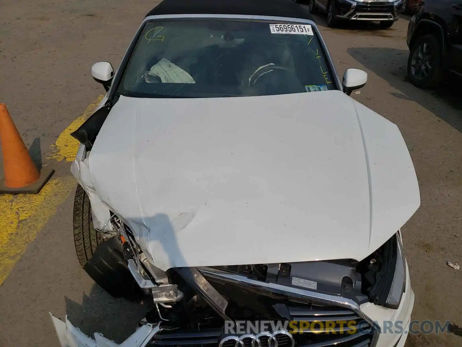 7 Photograph of a damaged car WAU7ELFF9K1017497 AUDI A3 2019