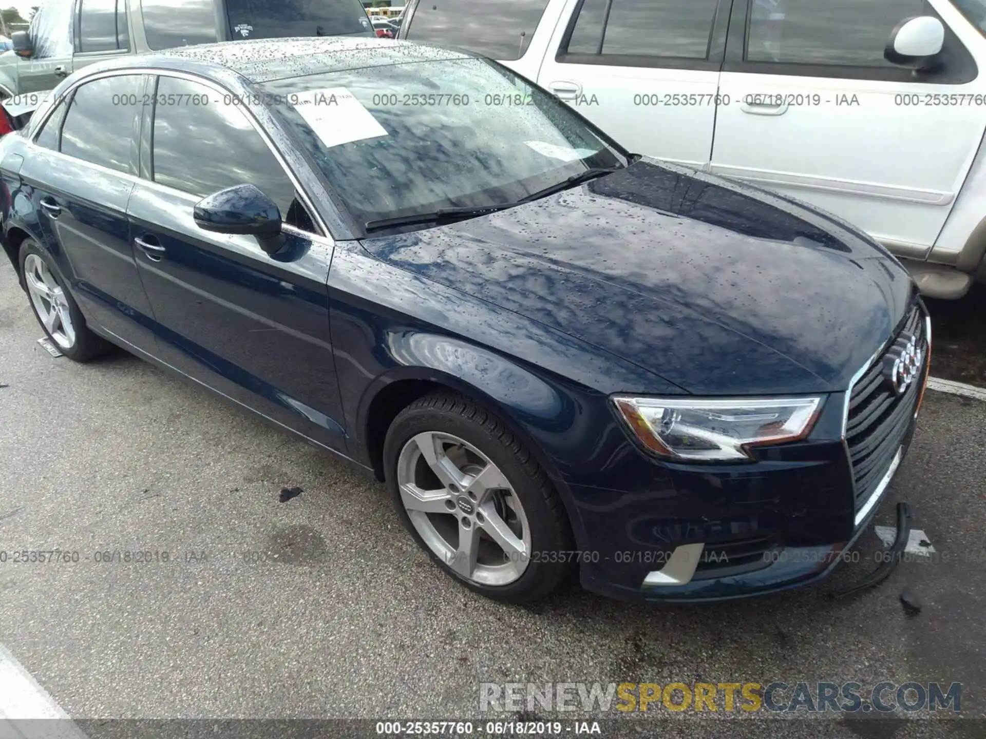 1 Photograph of a damaged car WAUAUGFF0K1009398 AUDI A3 2019