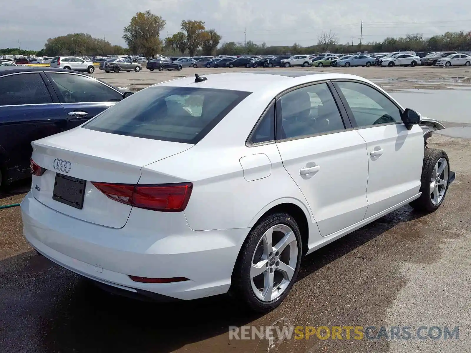 4 Photograph of a damaged car WAUAUGFF0K1021180 AUDI A3 2019