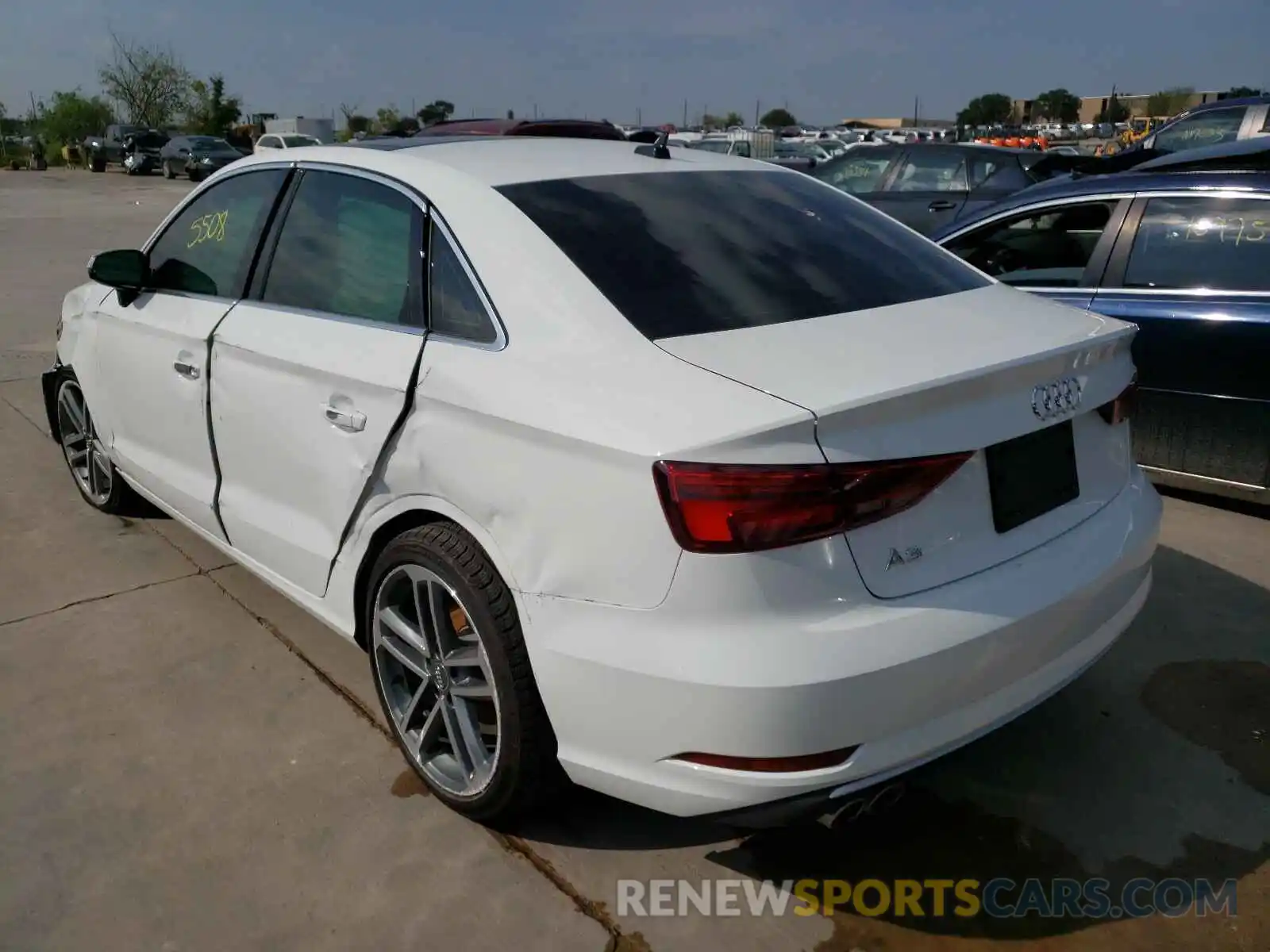 3 Photograph of a damaged car WAUAUGFF2K1011072 AUDI A3 2019