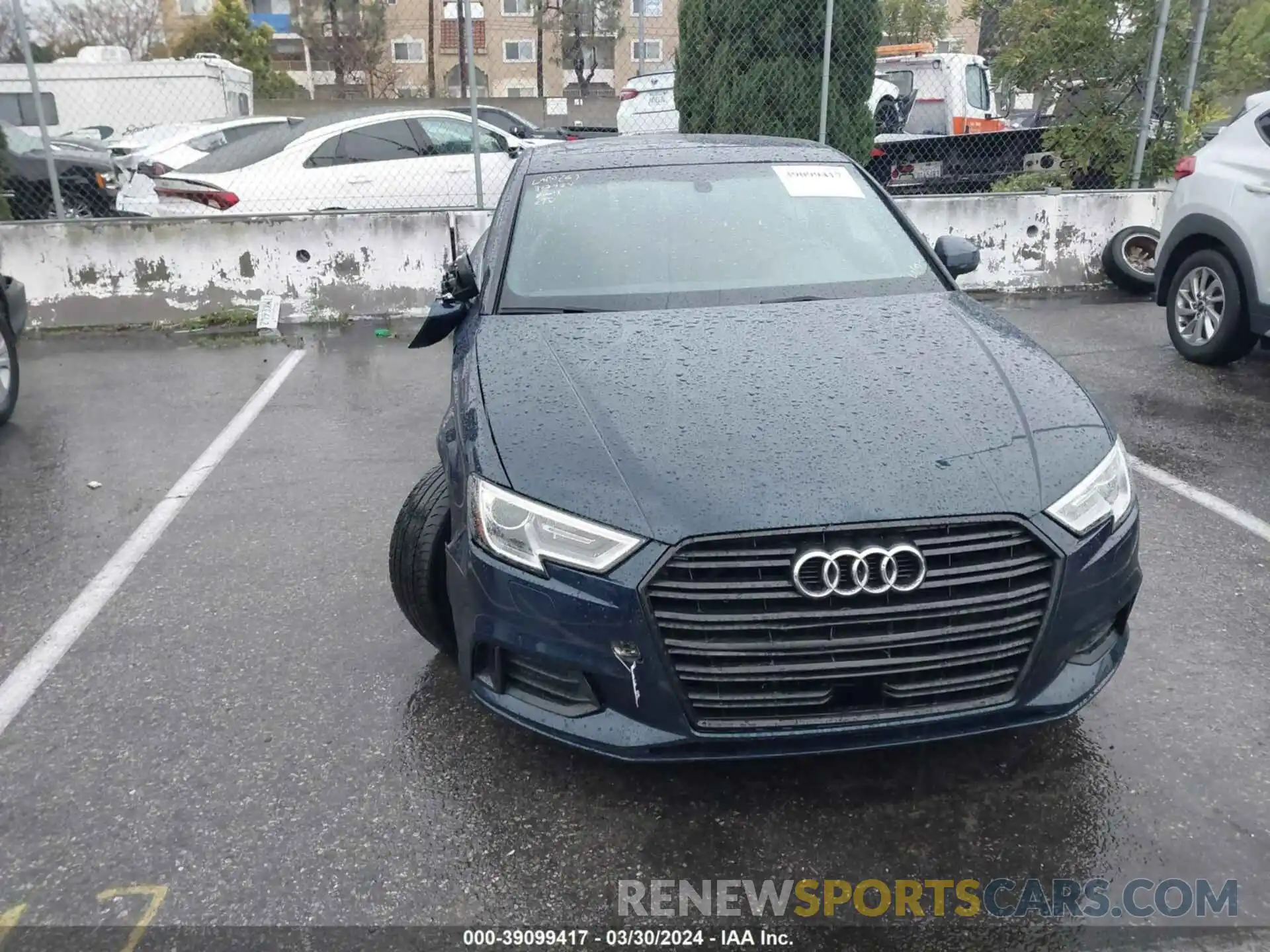 12 Фотография поврежденного автомобиля WAUAUGFF2KA093966 AUDI A3 2019