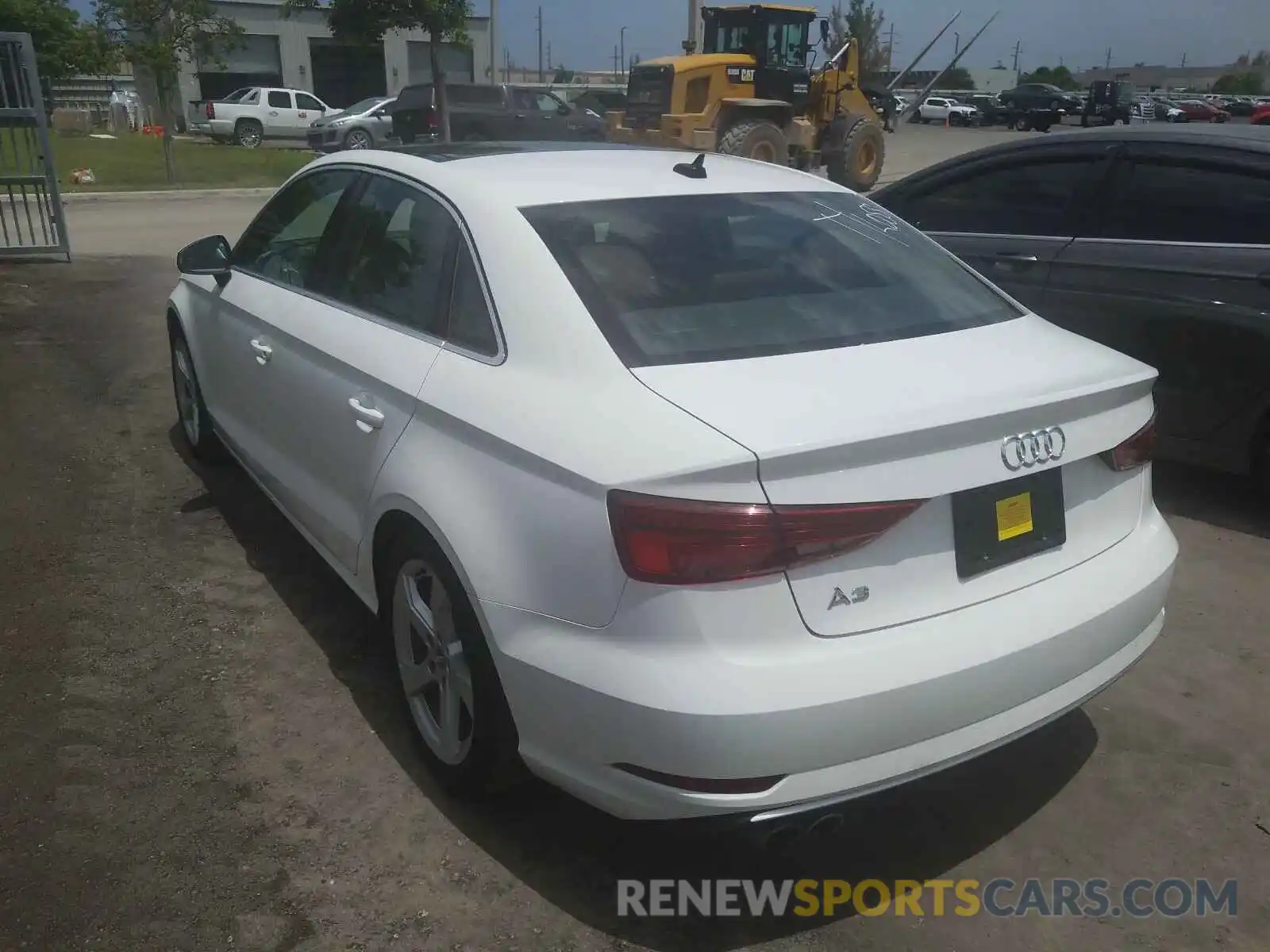 3 Photograph of a damaged car WAUAUGFF3K1010142 AUDI A3 2019