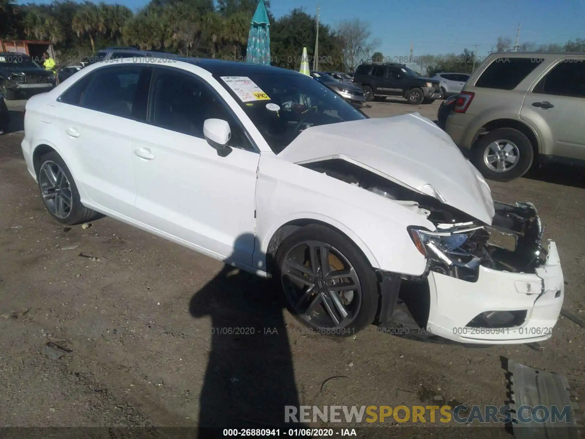 1 Photograph of a damaged car WAUAUGFF6K1014668 AUDI A3 2019