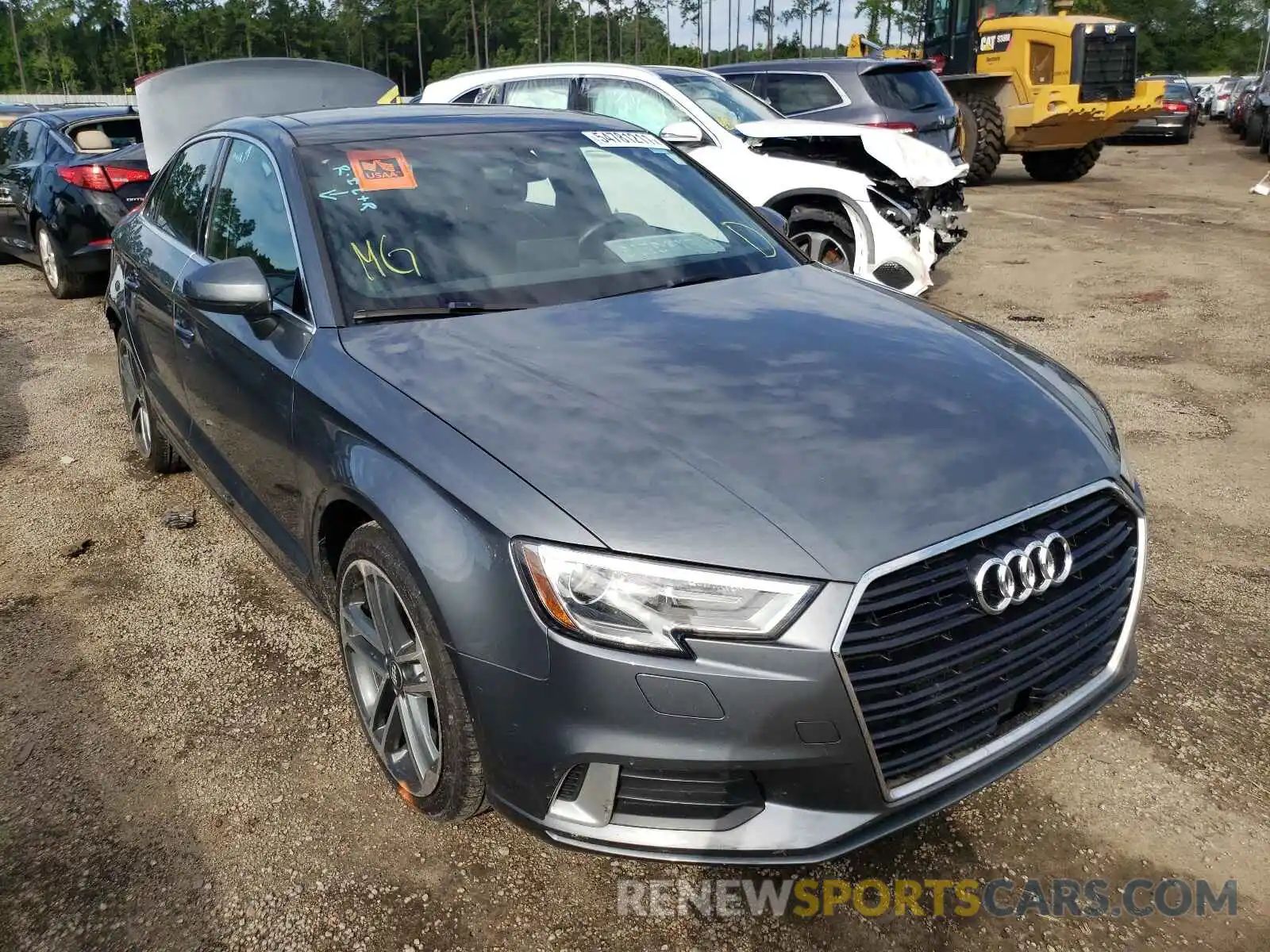 1 Photograph of a damaged car WAUAUGFF7K1022620 AUDI A3 2019