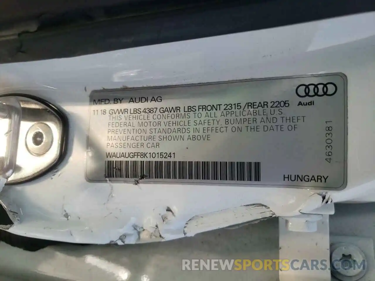 10 Photograph of a damaged car WAUAUGFF8K1015241 AUDI A3 2019