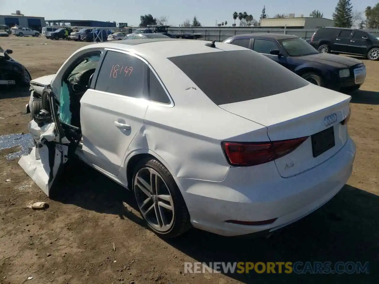 3 Photograph of a damaged car WAUAUGFF8K1015241 AUDI A3 2019