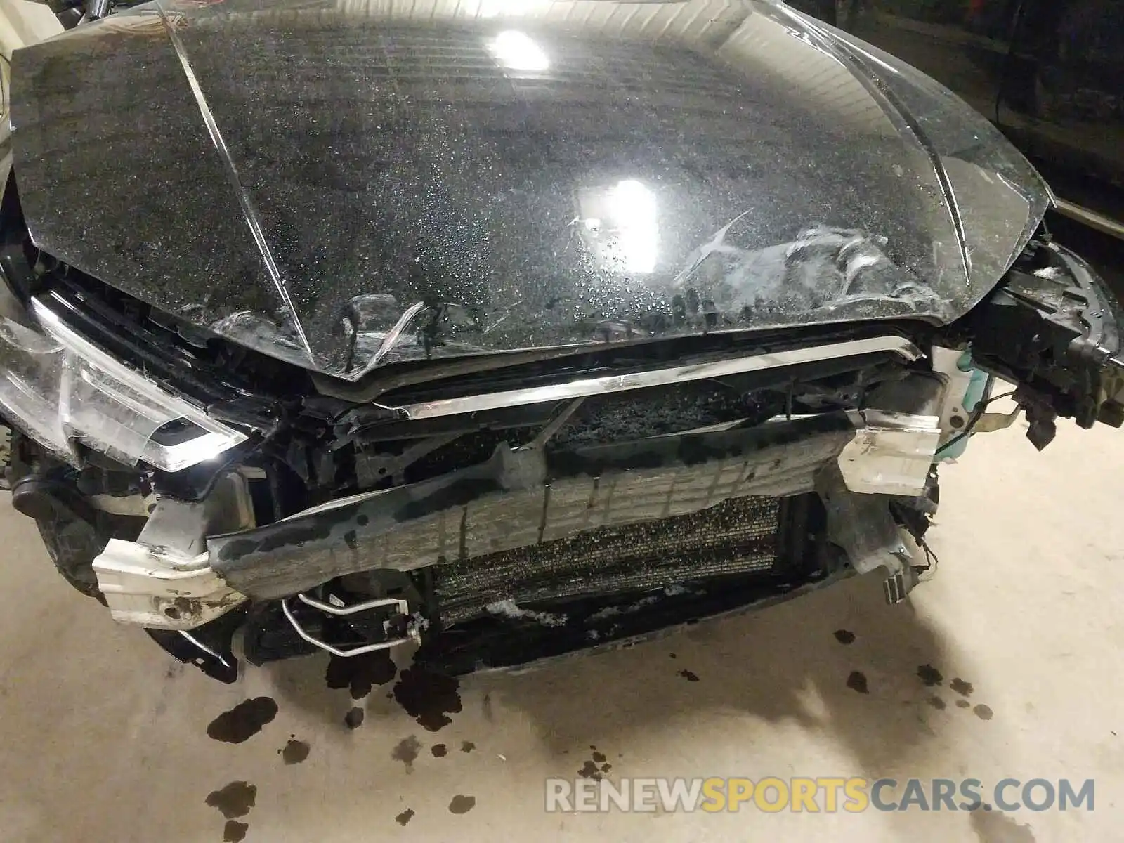 9 Photograph of a damaged car WAUBEGFF3KA115460 AUDI A3 2019