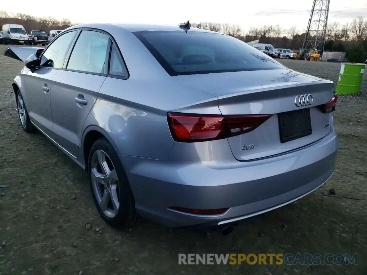 3 Photograph of a damaged car WAUBEGFF4K1019384 AUDI A3 2019