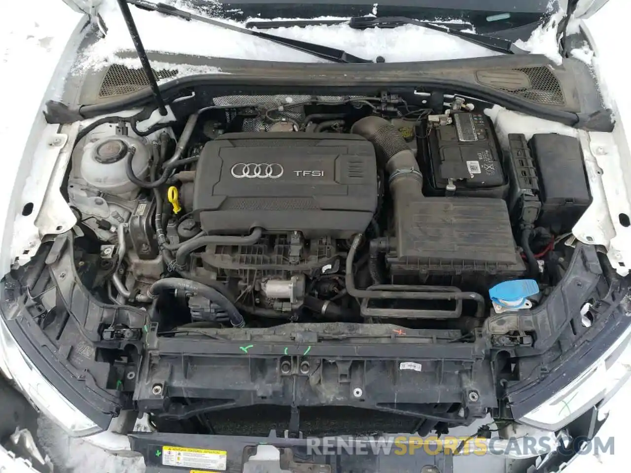 7 Фотография поврежденного автомобиля WAUBEGFF5KA082302 AUDI A3 2019