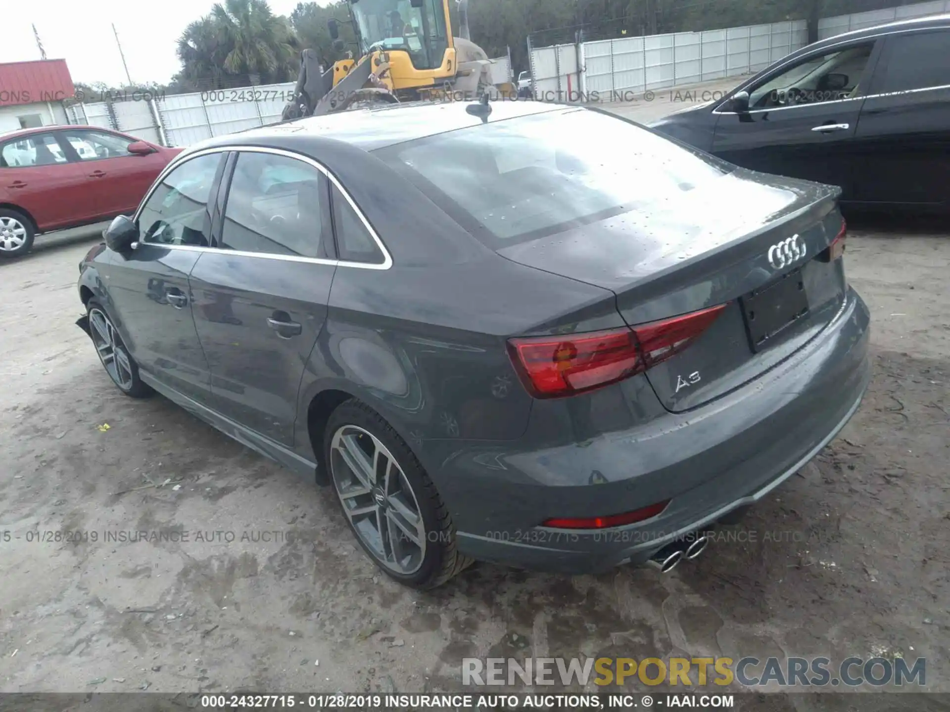 3 Фотография поврежденного автомобиля WAUGUGFF3K1011379 AUDI A3 2019