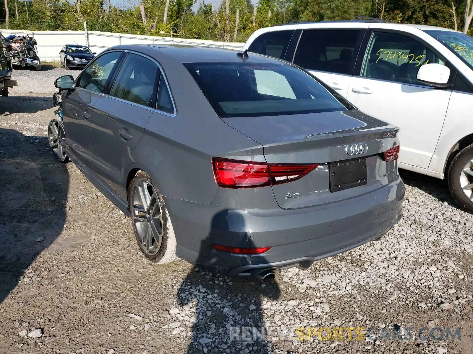 3 Фотография поврежденного автомобиля WAUJEGFF6K1016448 AUDI A3 2019