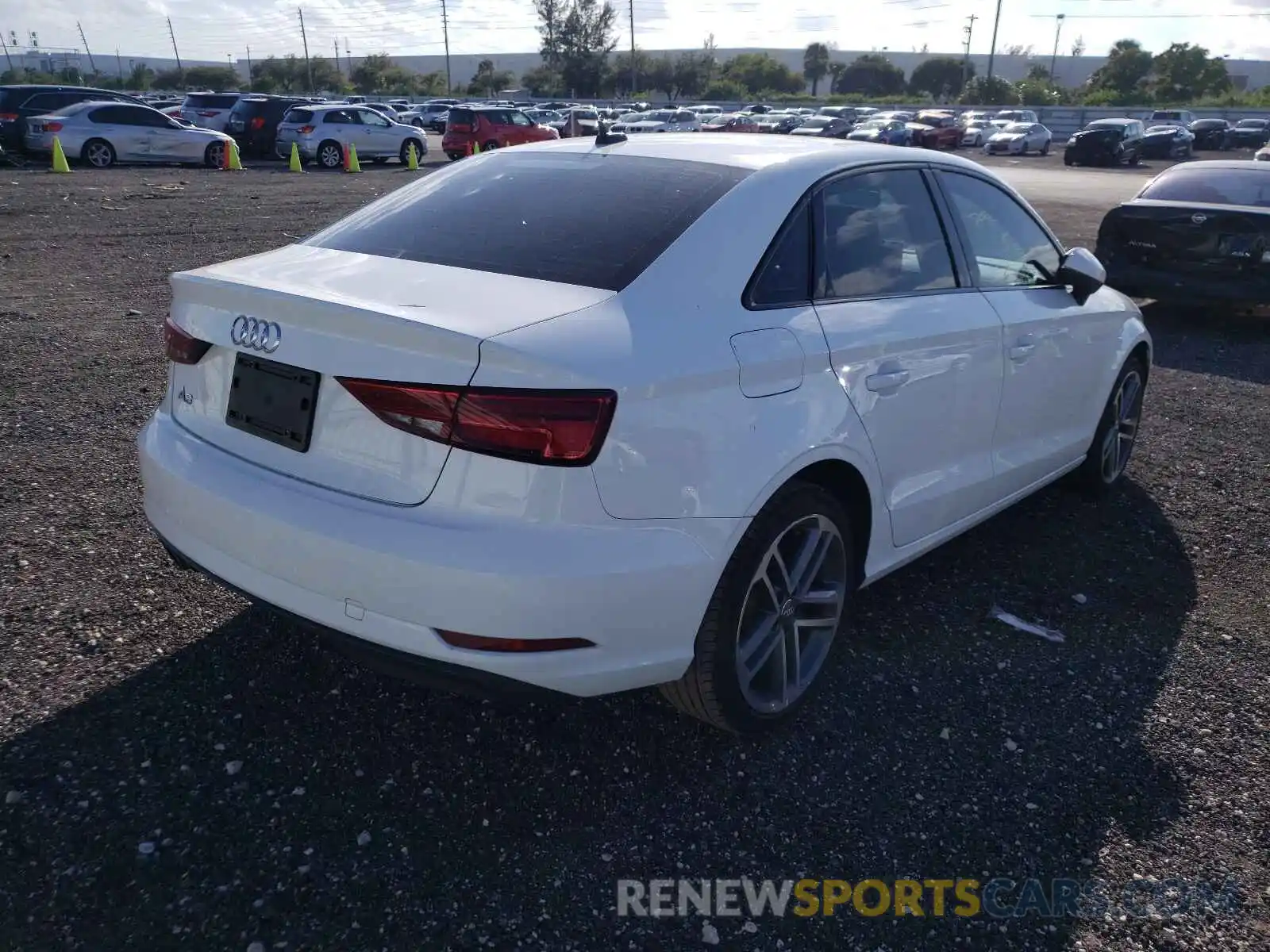 4 Photograph of a damaged car WAUAUGFF4LA006165 AUDI A3 2020