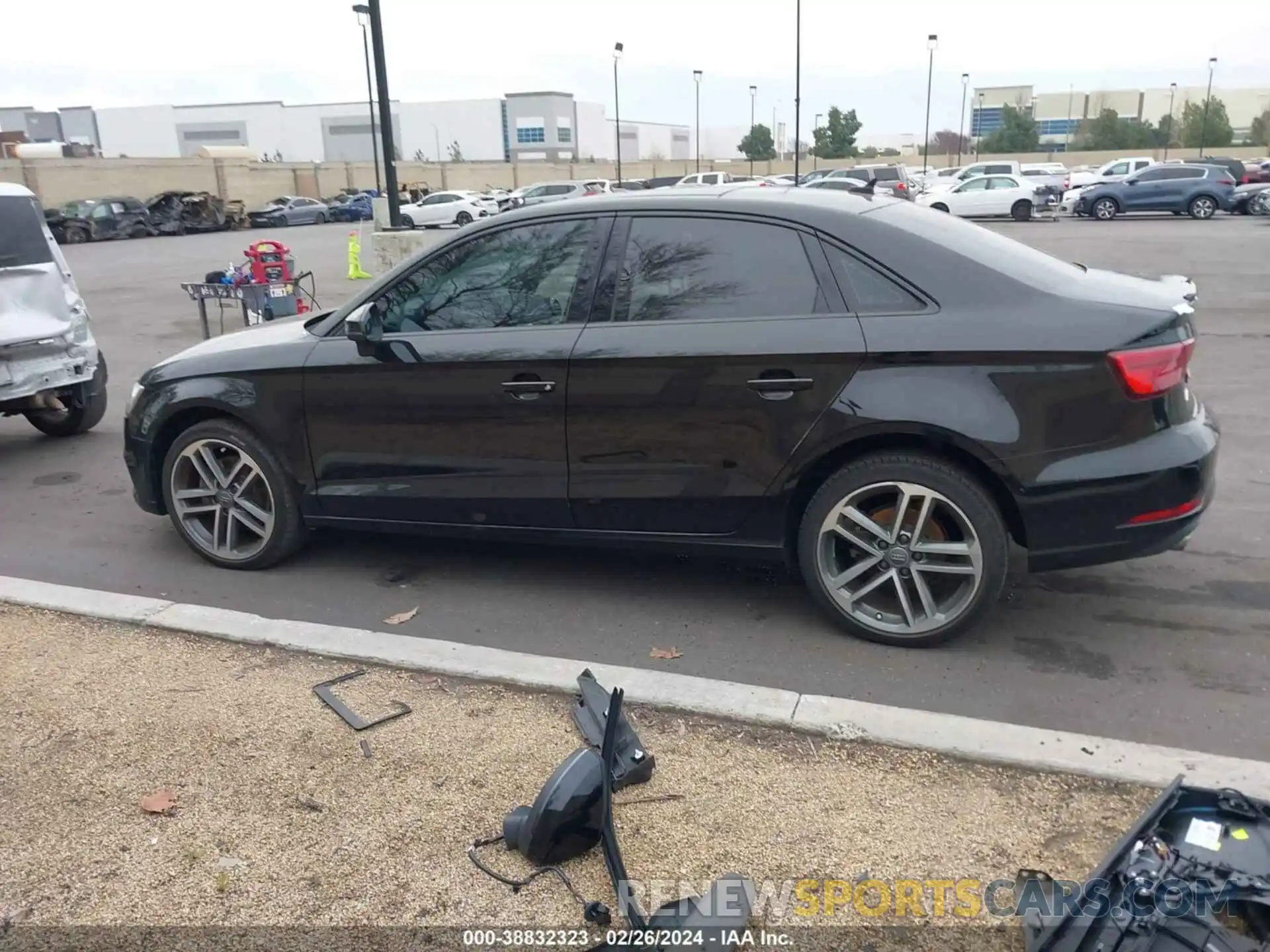 15 Photograph of a damaged car WAUAUGFF5LA094546 AUDI A3 2020