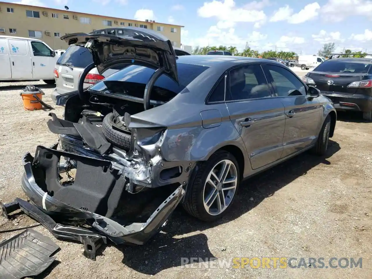 4 Photograph of a damaged car WAUAUGFF5LA105447 AUDI A3 2020