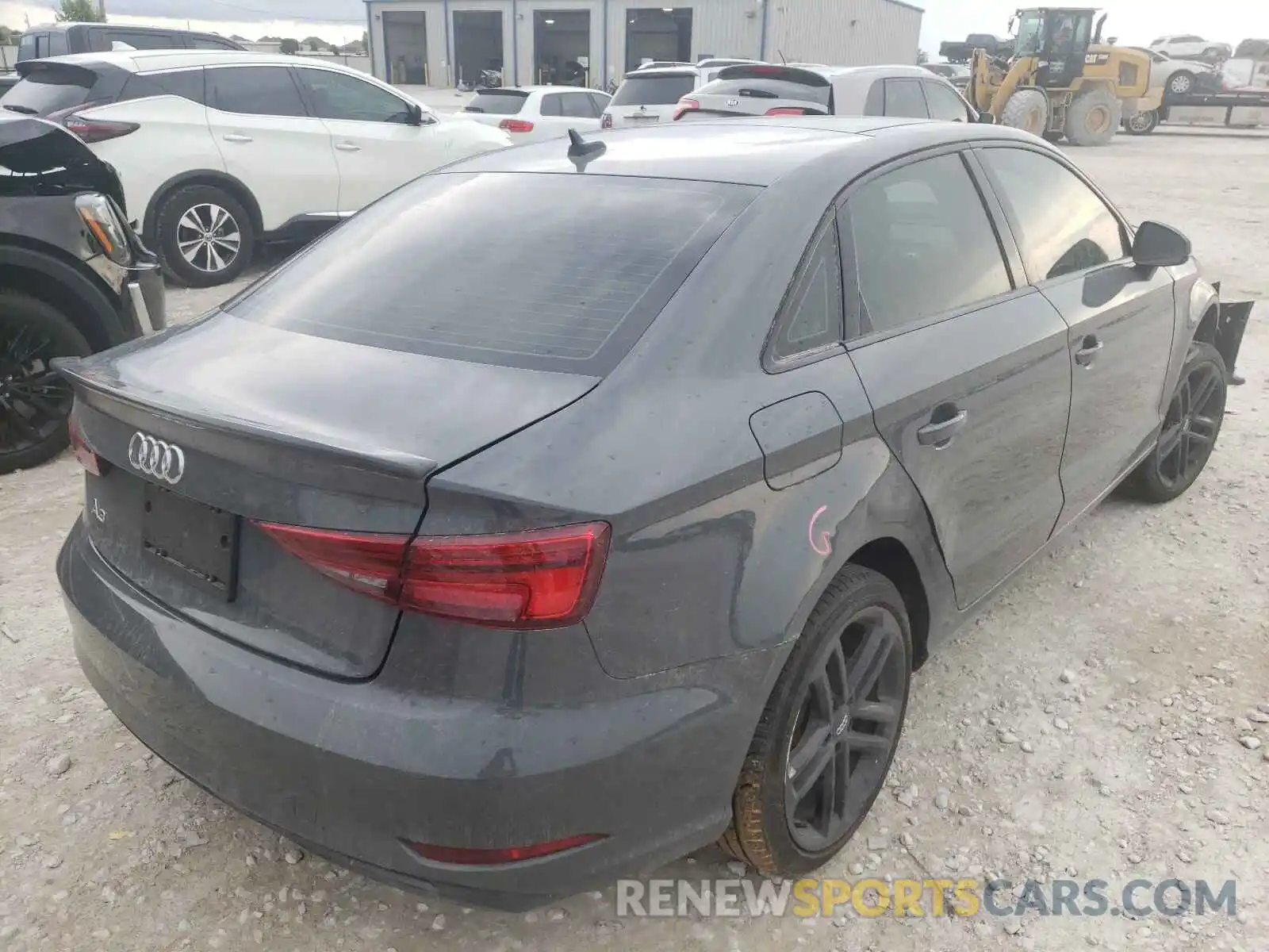 4 Фотография поврежденного автомобиля WAUAUGFFXLA052499 AUDI A3 2020