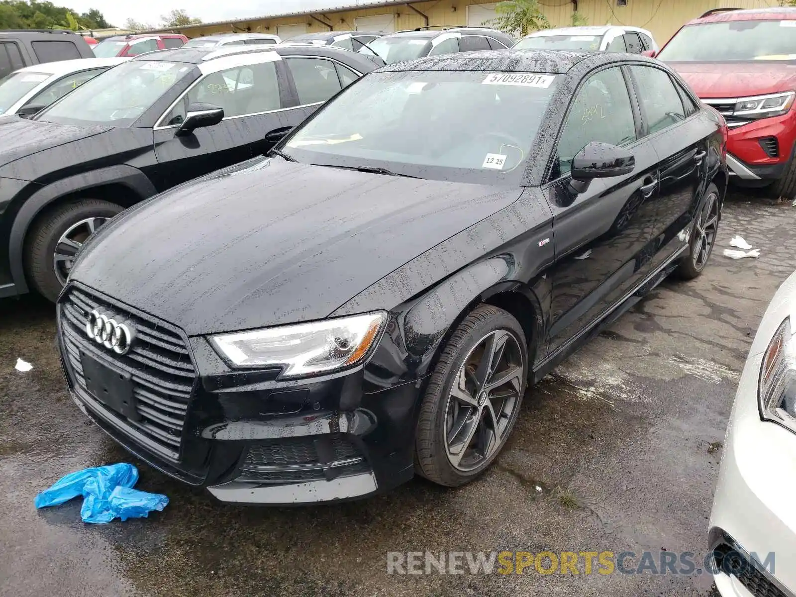 2 Фотография поврежденного автомобиля WAUBEGFF4LA102914 AUDI A3 2020