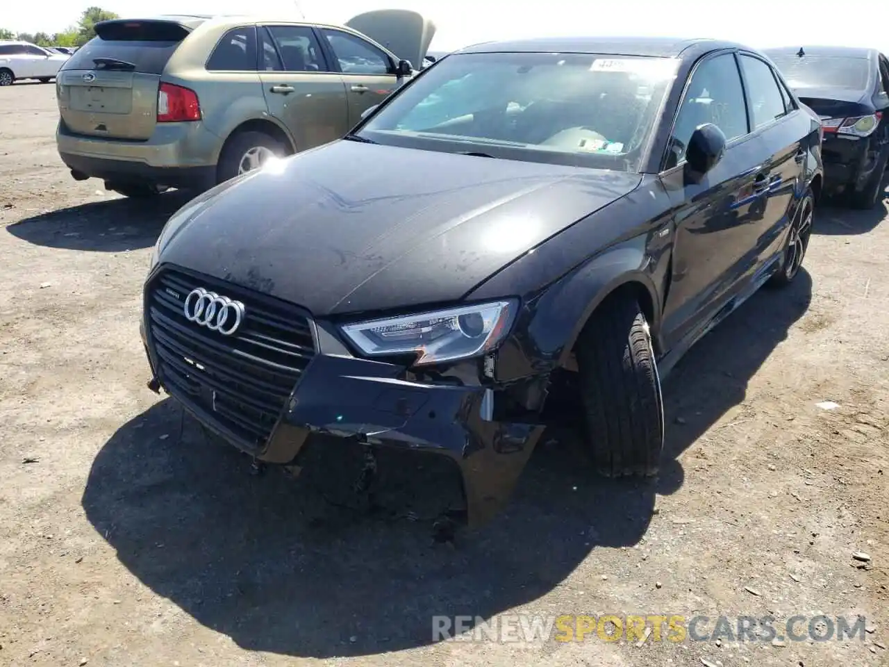 2 Фотография поврежденного автомобиля WAUBEGFF5LA059409 AUDI A3 2020