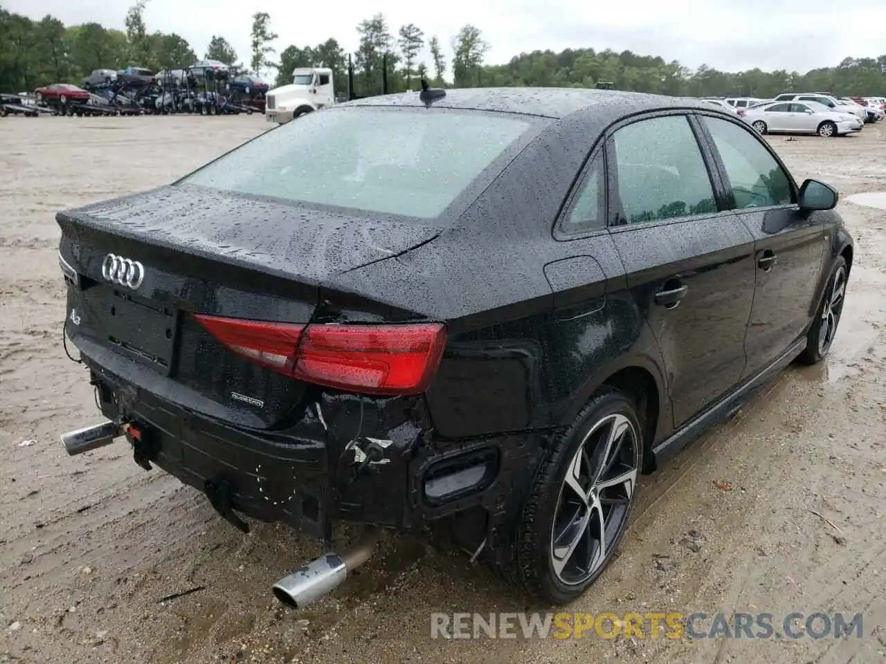 4 Photograph of a damaged car WAUBEGFF7LA043227 AUDI A3 2020