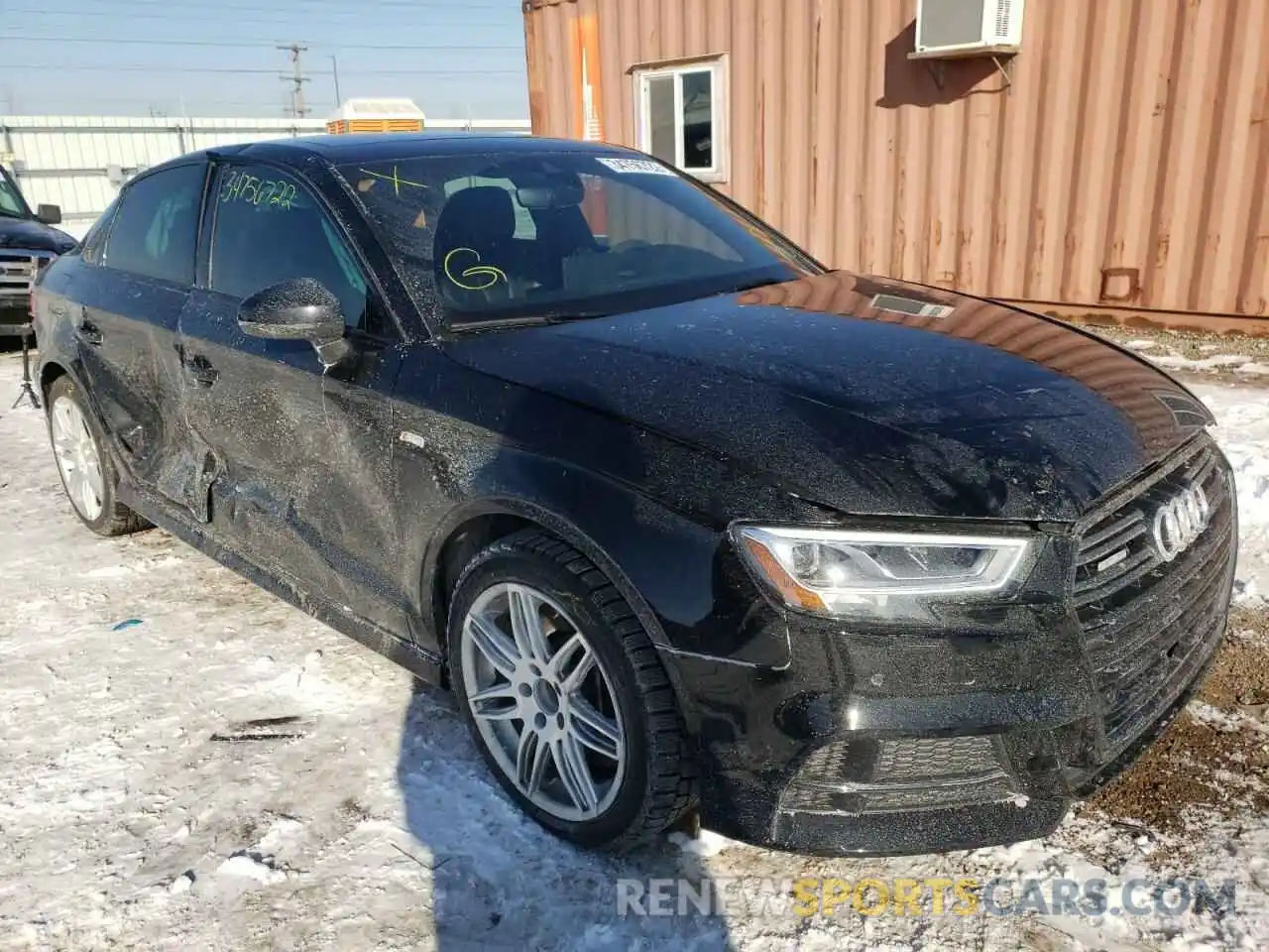 1 Фотография поврежденного автомобиля WAUJEGFF0LA105577 AUDI A3 2020