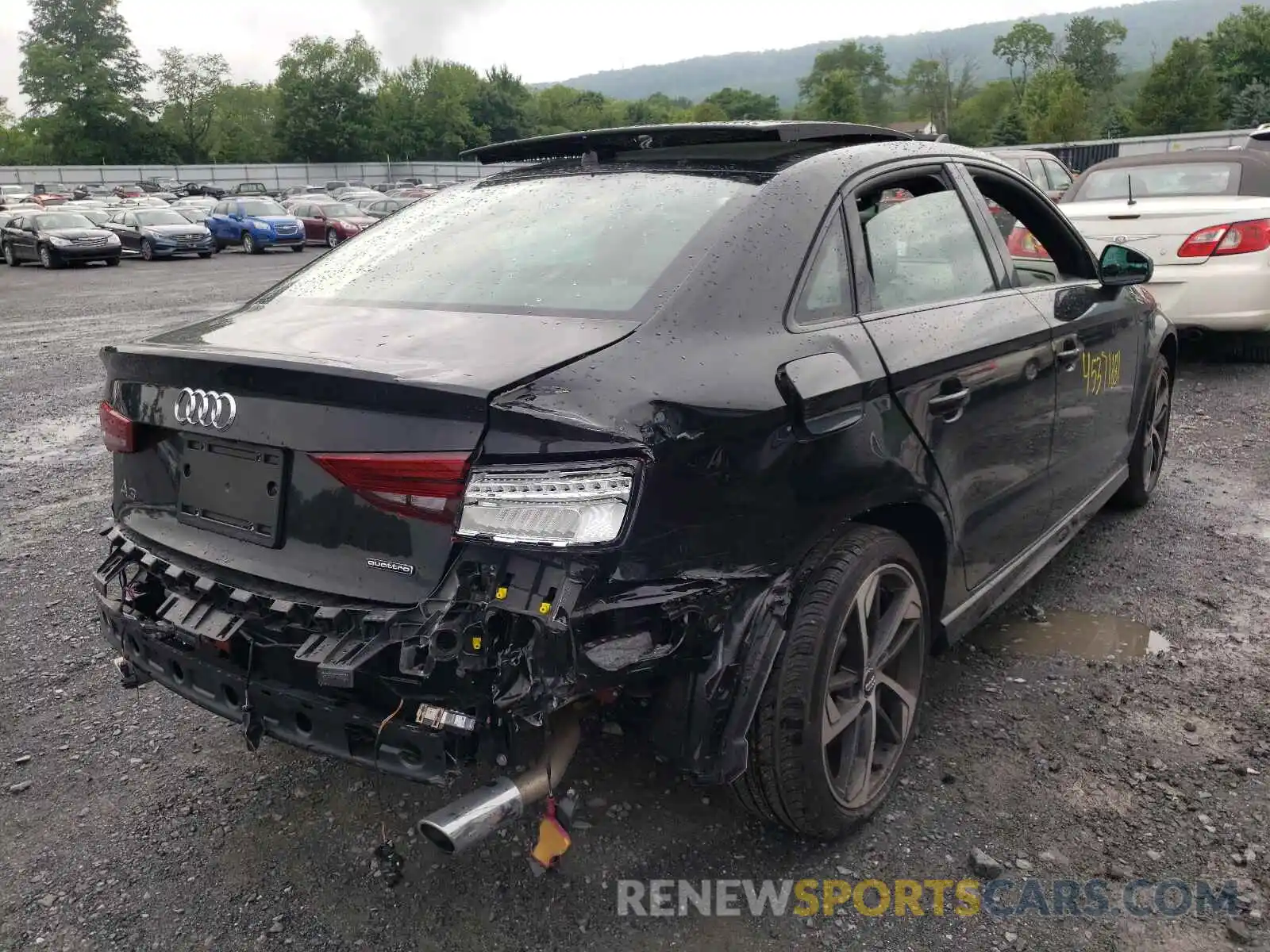 4 Photograph of a damaged car WAUJEGFF7LA039707 AUDI A3 2020