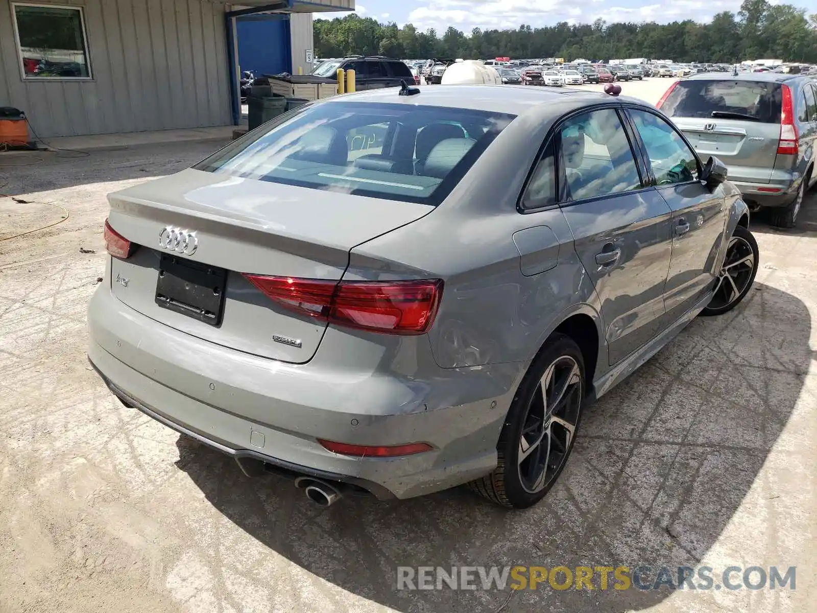 4 Photograph of a damaged car WAUJEGFF9LA100586 AUDI A3 2020