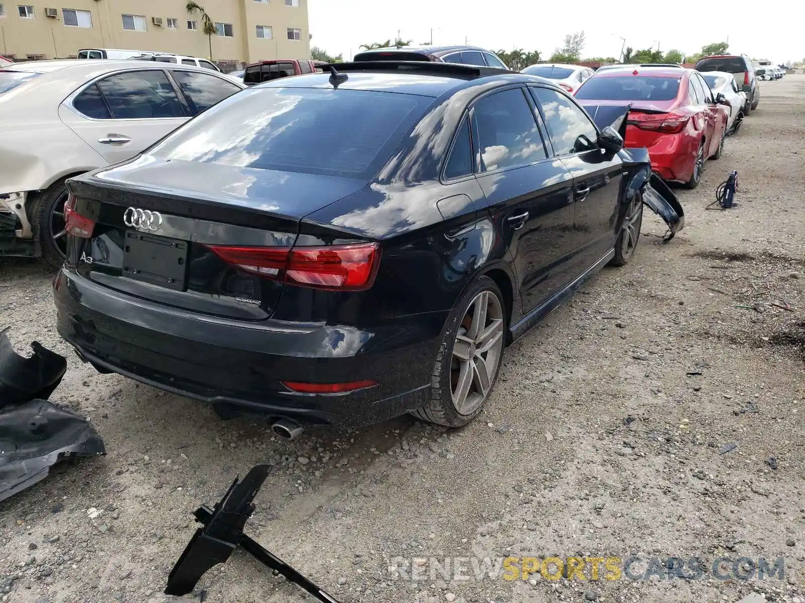 4 Фотография поврежденного автомобиля WAUJEGFFXLA092790 AUDI A3 2020