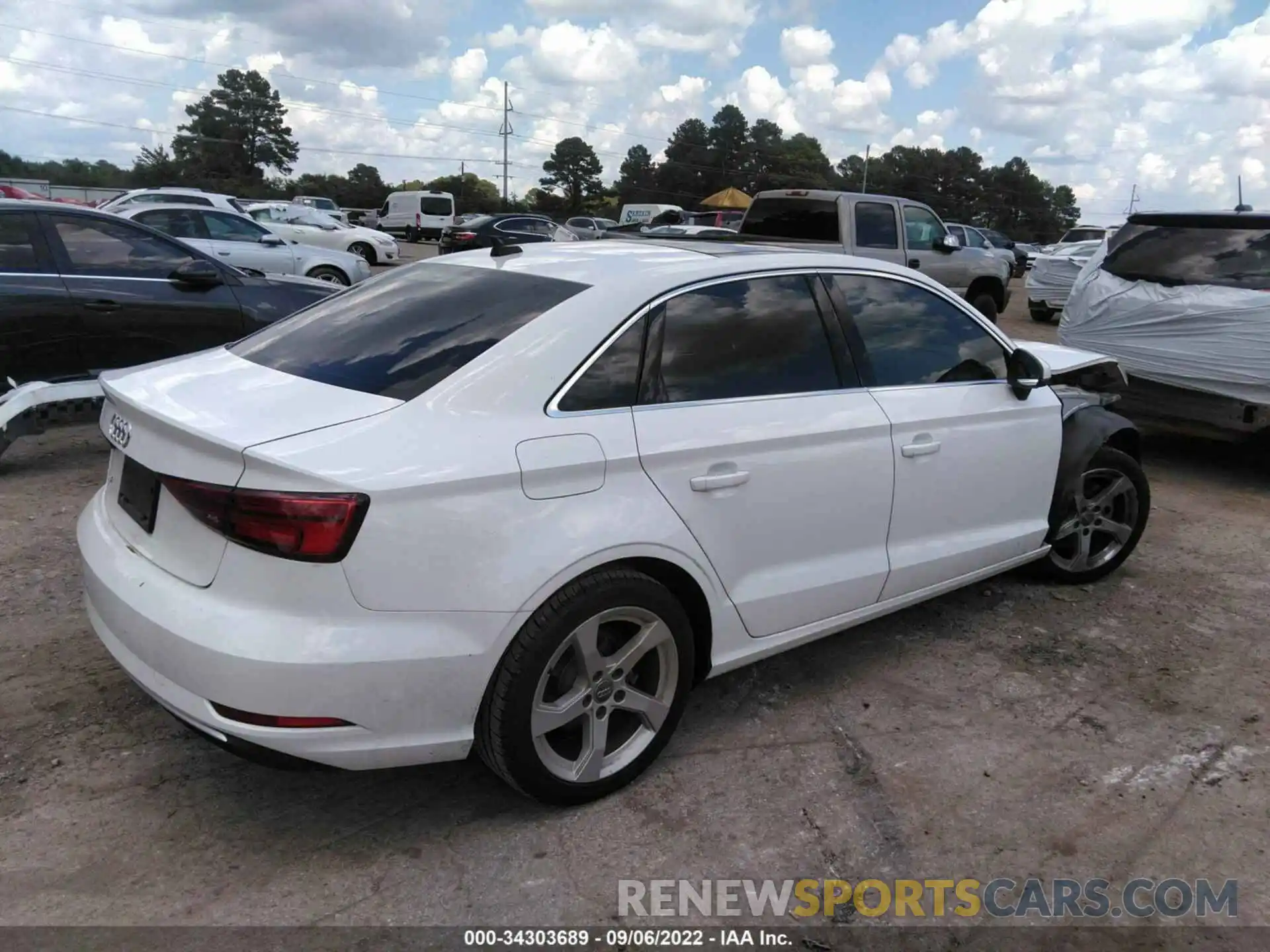 4 Photograph of a damaged car WAUAUGFF2KA088069 AUDI A3 SEDAN 2019