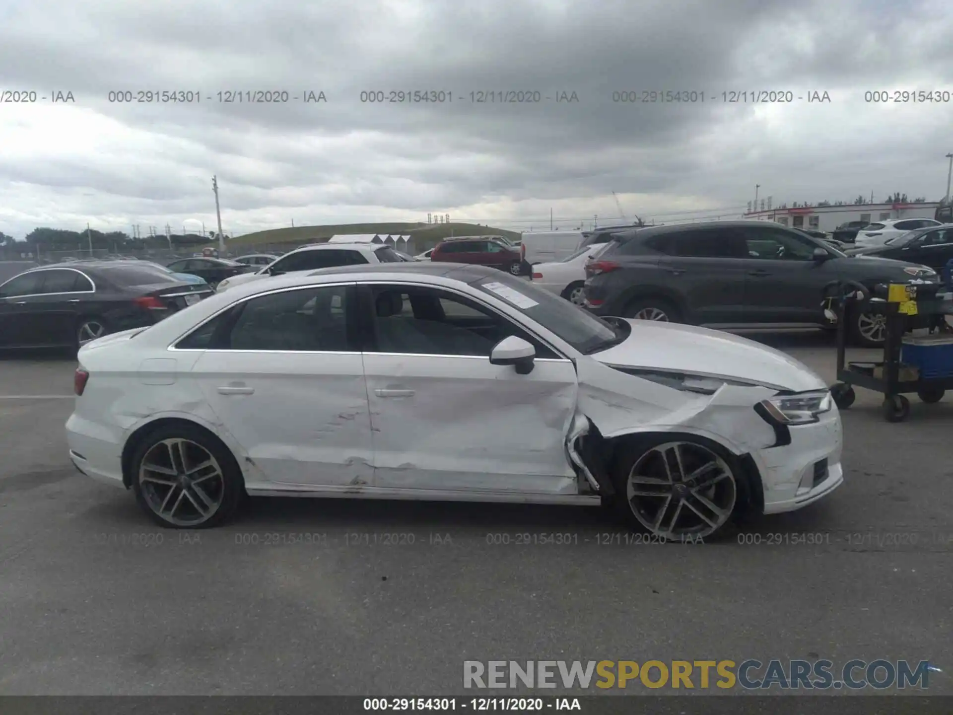 6 Photograph of a damaged car WAUAUGFF8K1009794 AUDI A3 SEDAN 2019