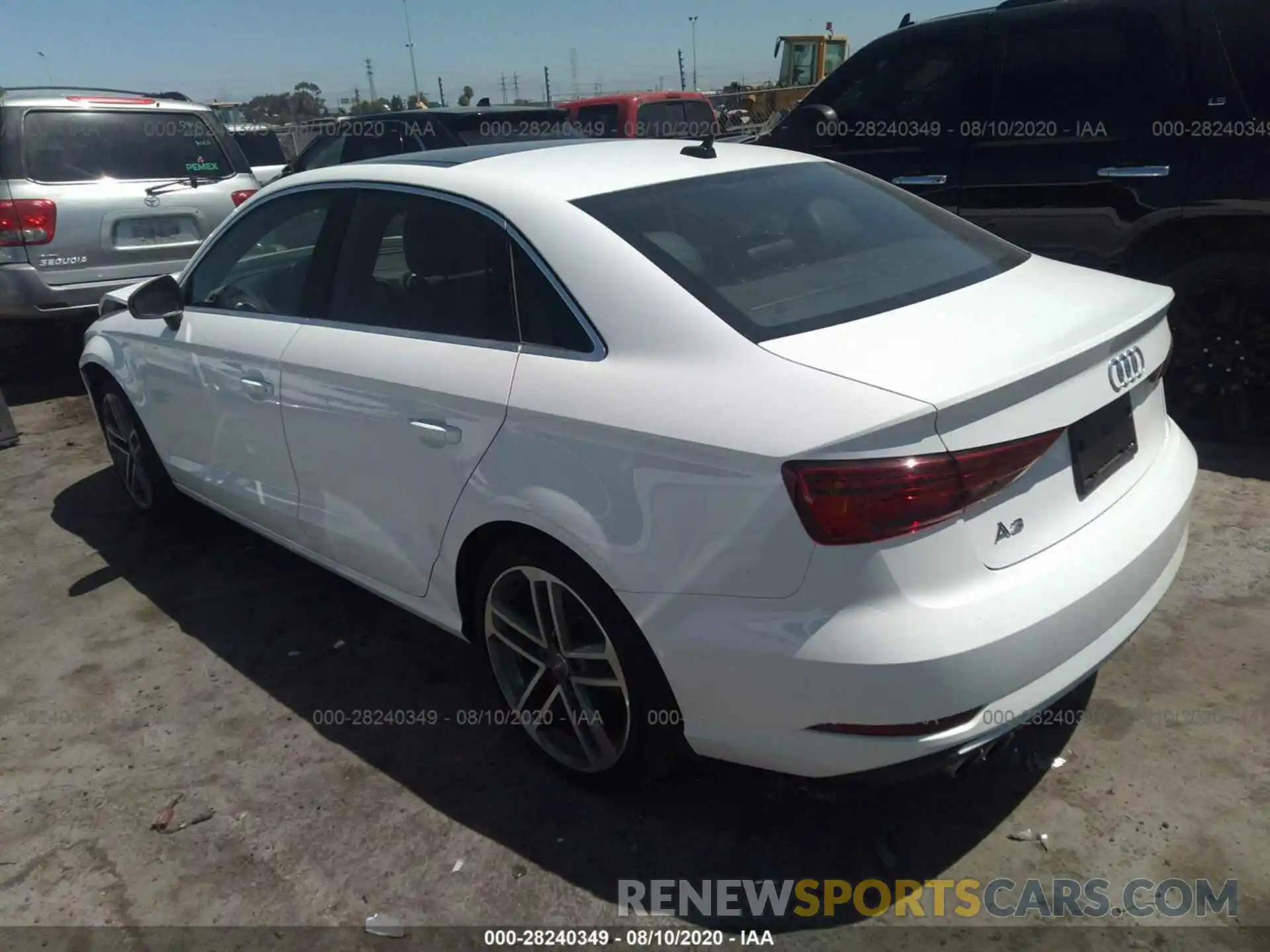 3 Фотография поврежденного автомобиля WAUAUGFF9KA067591 AUDI A3 SEDAN 2019