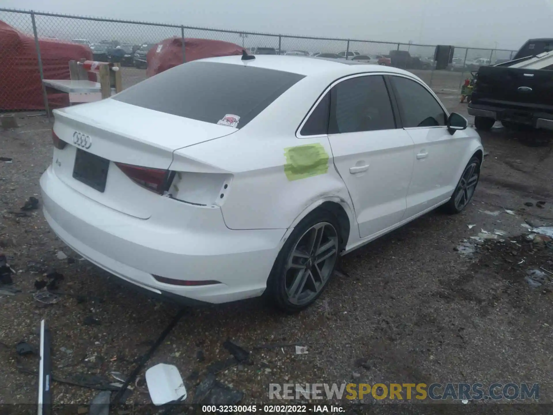 4 Фотография поврежденного автомобиля WAUAUGFF9KA088179 AUDI A3 SEDAN 2019