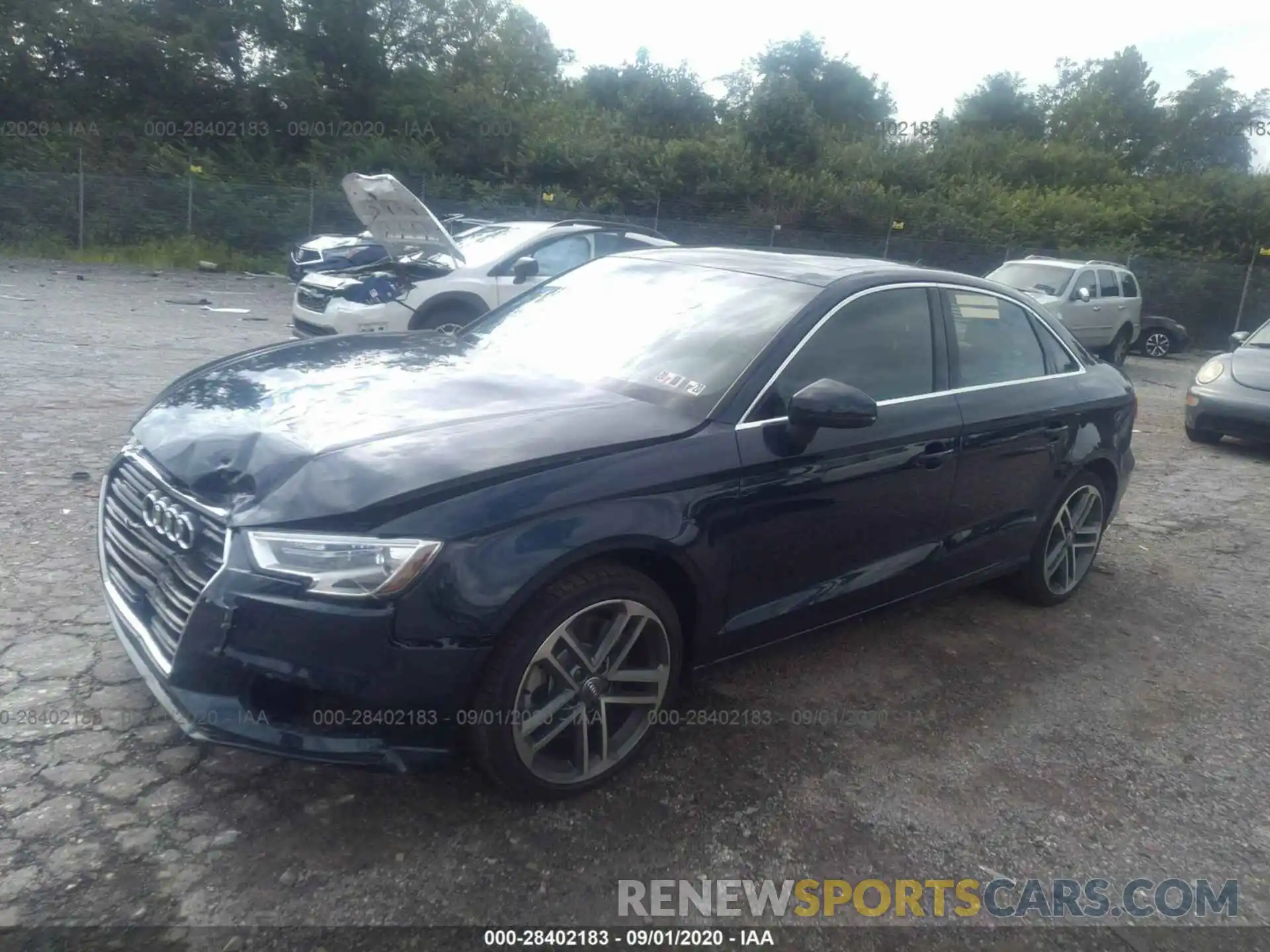 2 Фотография поврежденного автомобиля WAUBEGFF4KA122496 AUDI A3 SEDAN 2019