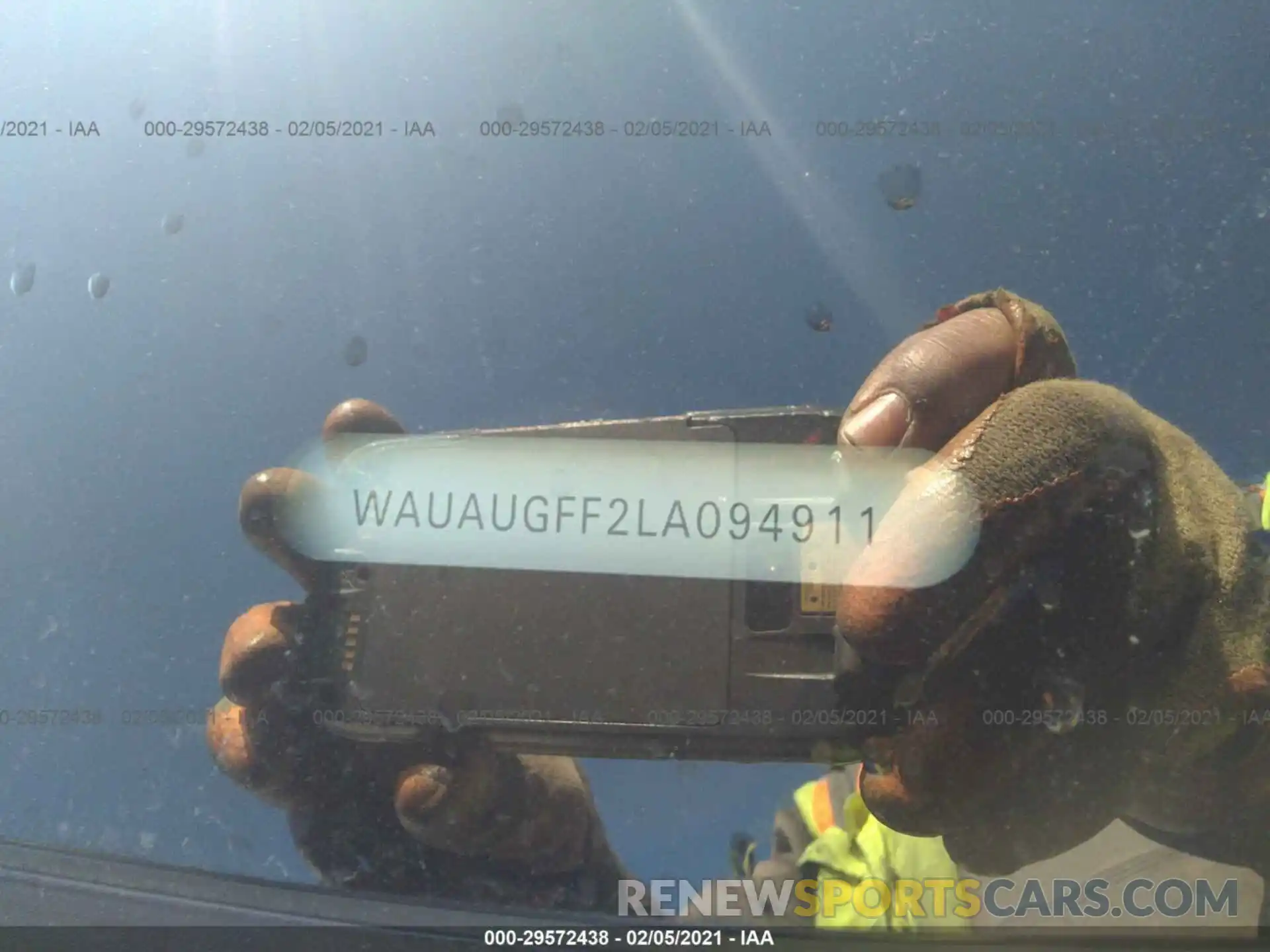 9 Фотография поврежденного автомобиля WAUAUGFF2LA094911 AUDI A3 SEDAN 2020