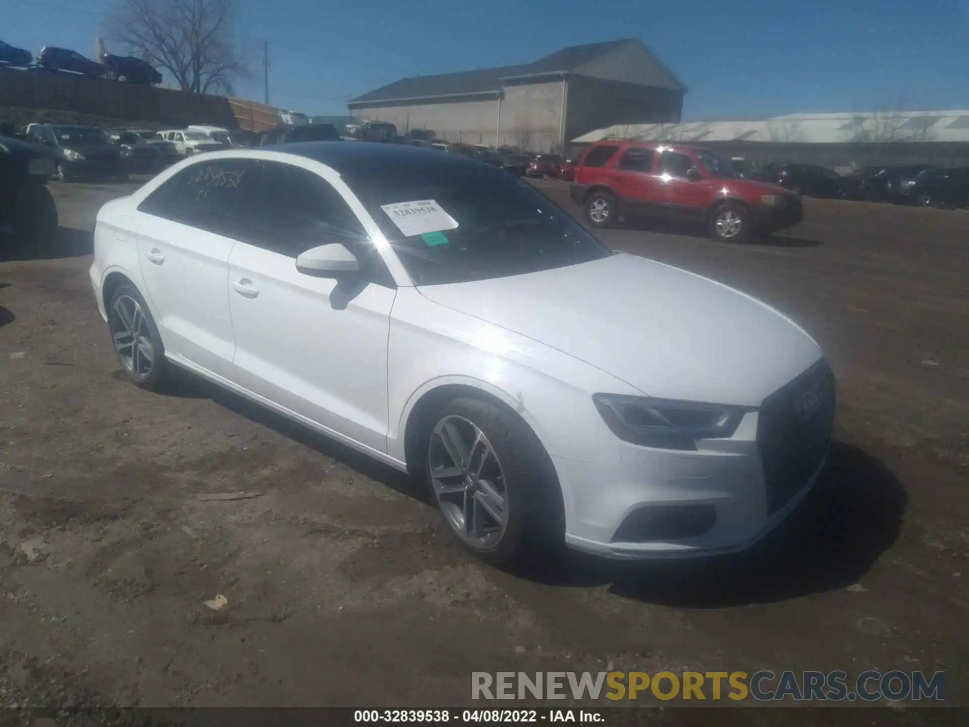 1 Фотография поврежденного автомобиля WAUCUGFF4LA013822 AUDI A3 SEDAN 2020