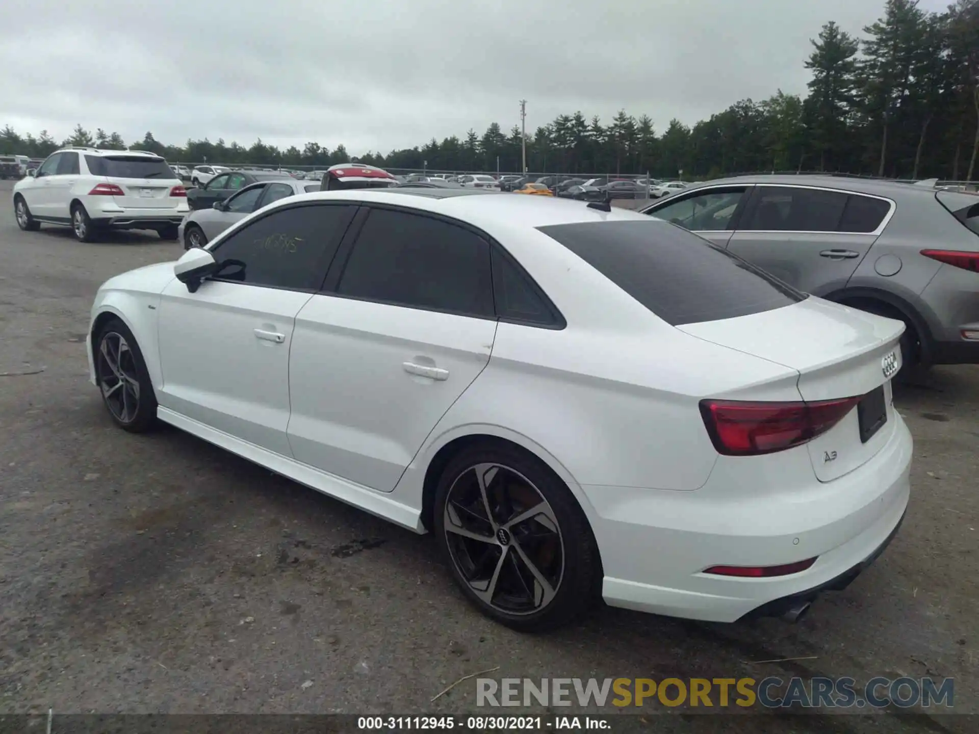 3 Фотография поврежденного автомобиля WAUJEGFF0LA098050 AUDI A3 SEDAN 2020