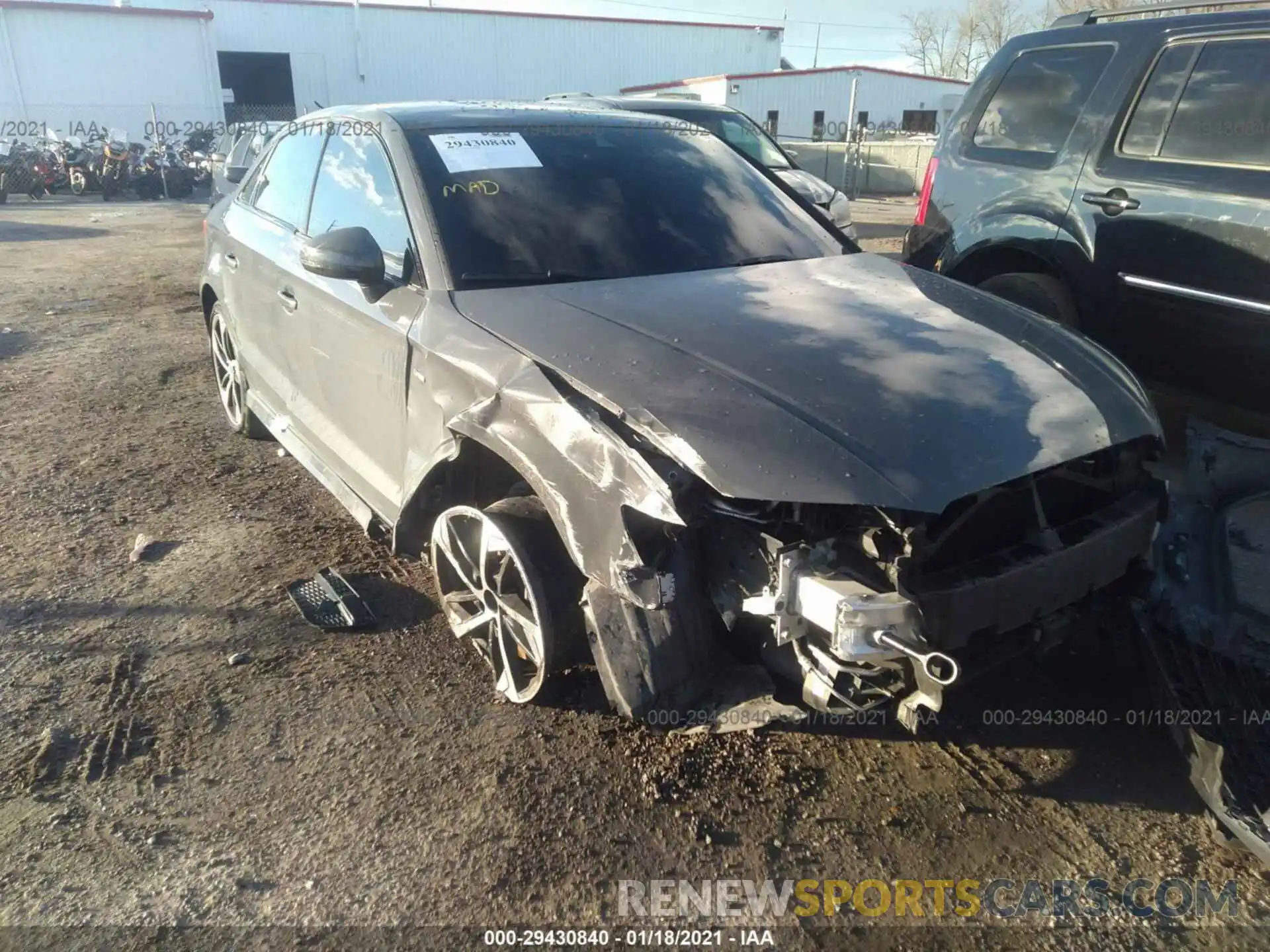1 Фотография поврежденного автомобиля WAUJEGFF1LA028881 AUDI A3 SEDAN 2020