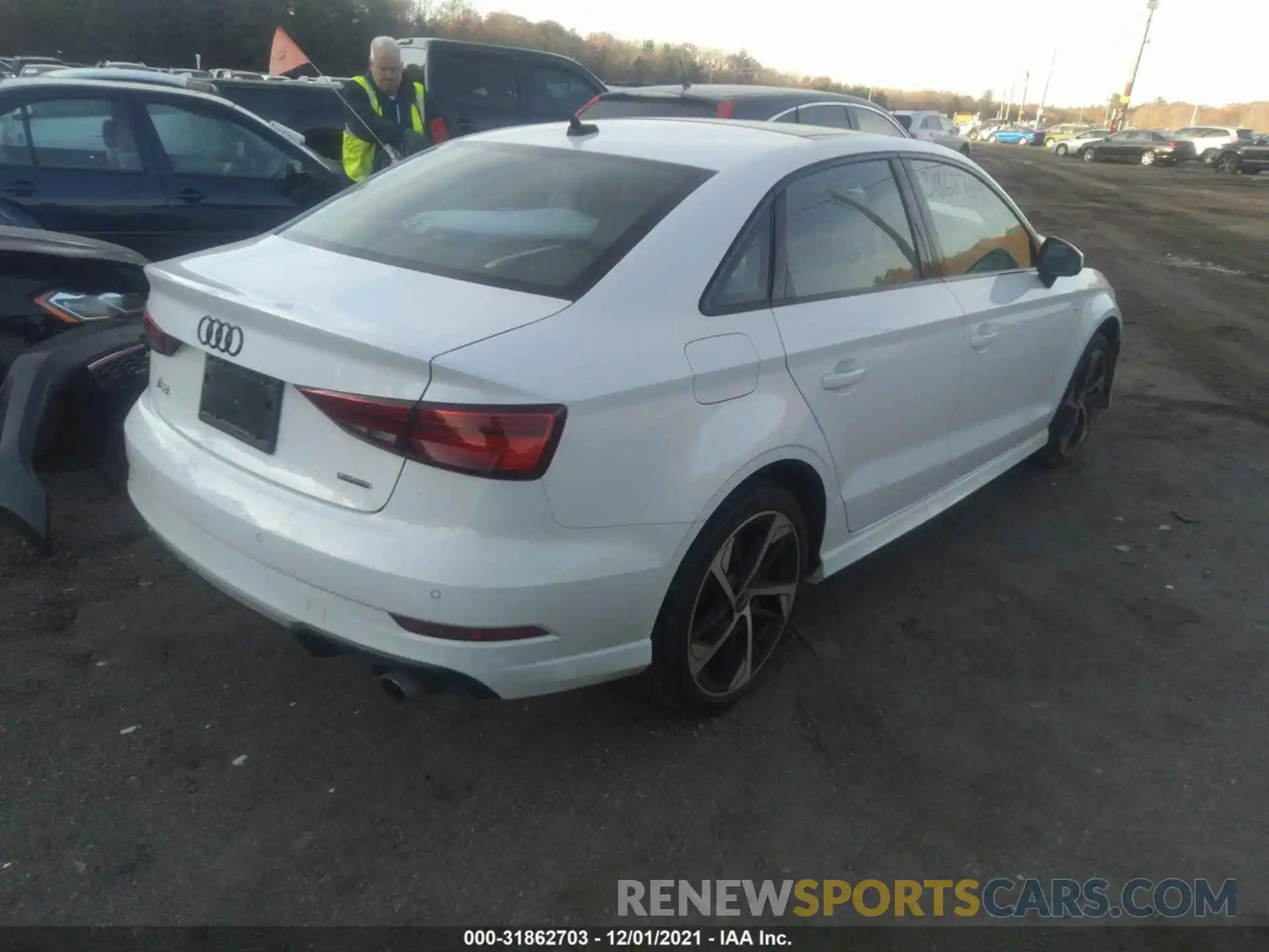 4 Фотография поврежденного автомобиля WAUJEGFF2LA095148 AUDI A3 SEDAN 2020