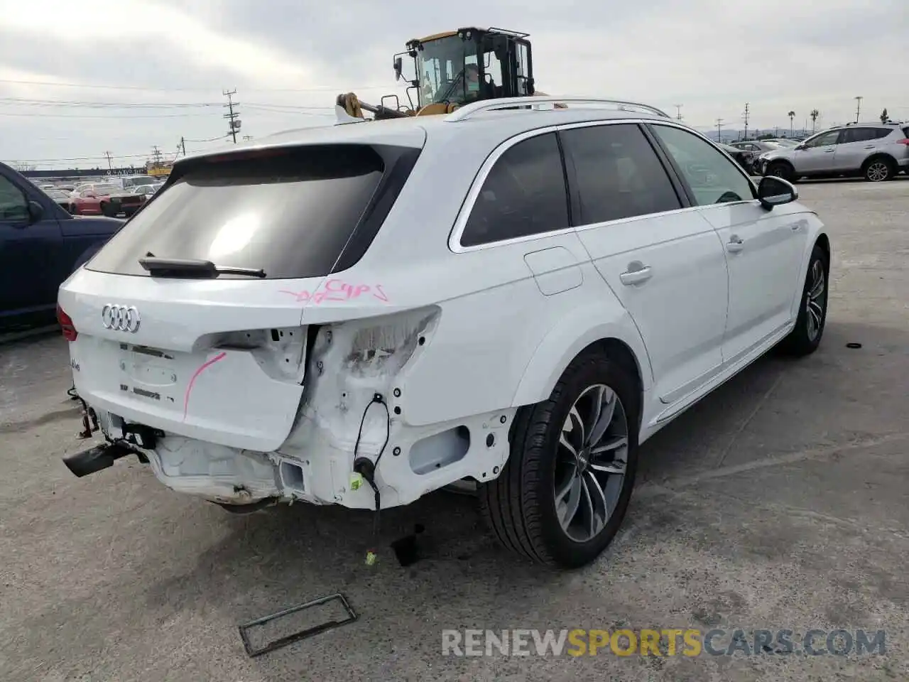 4 Photograph of a damaged car WA18NAF40KA042910 AUDI A4 2019