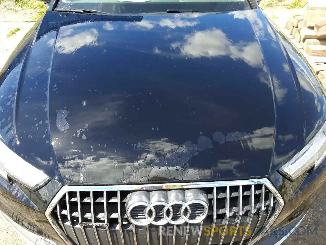 7 Photograph of a damaged car WA18NAF41KA109479 AUDI A4 2019