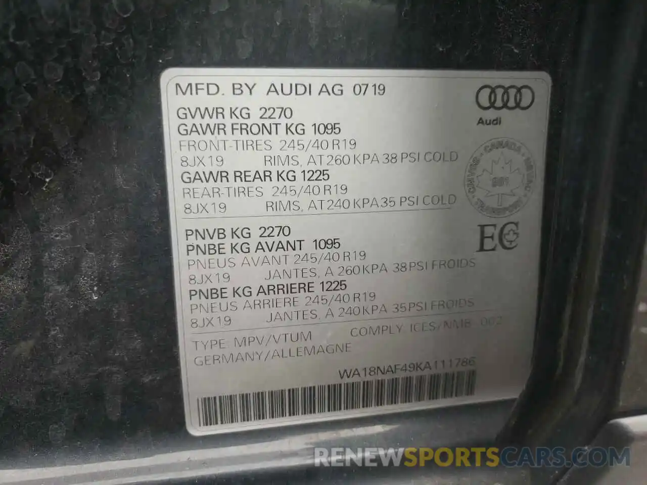 10 Photograph of a damaged car WA18NAF49KA111786 AUDI A4 2019