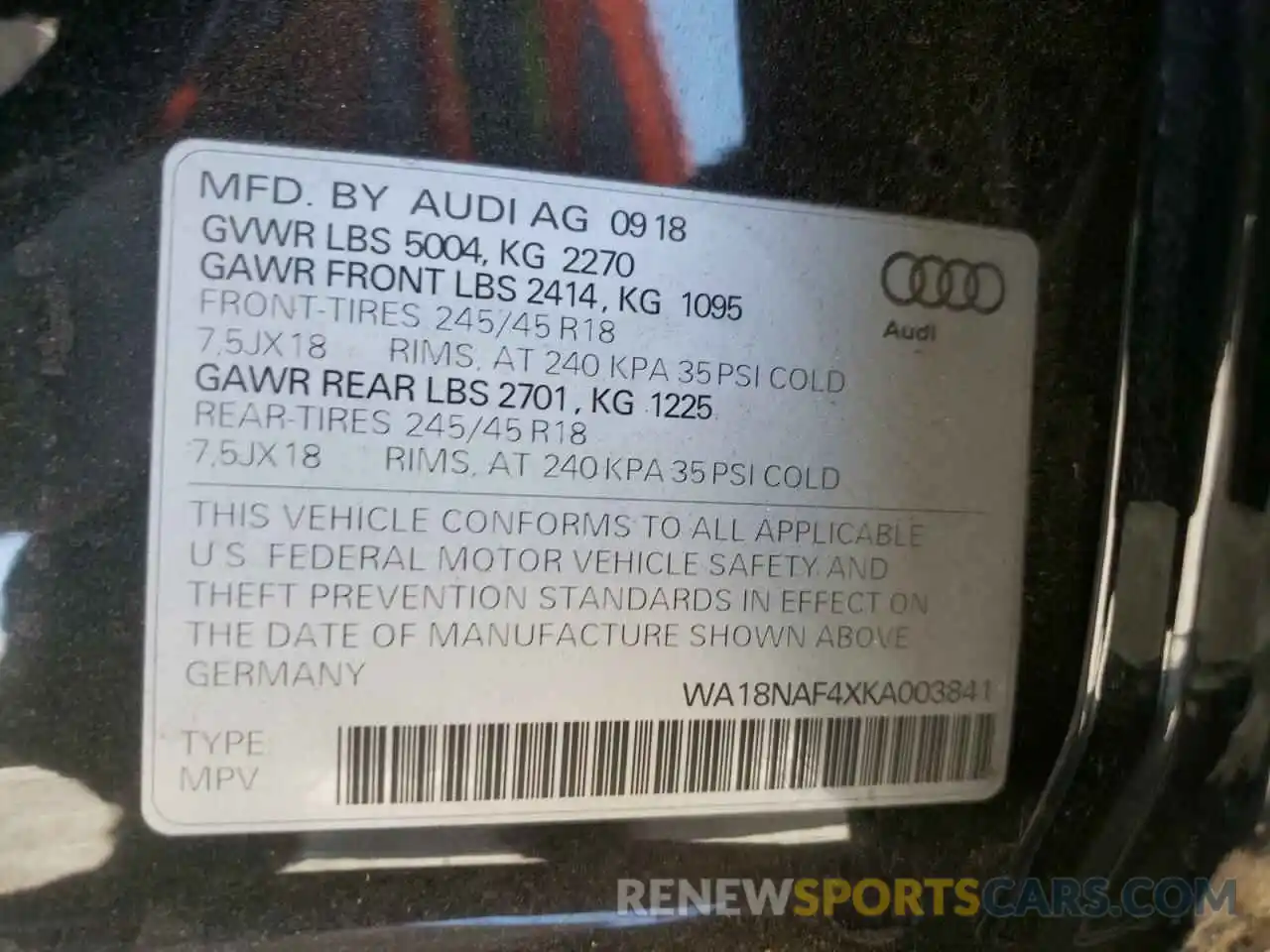 10 Photograph of a damaged car WA18NAF4XKA003841 AUDI A4 2019